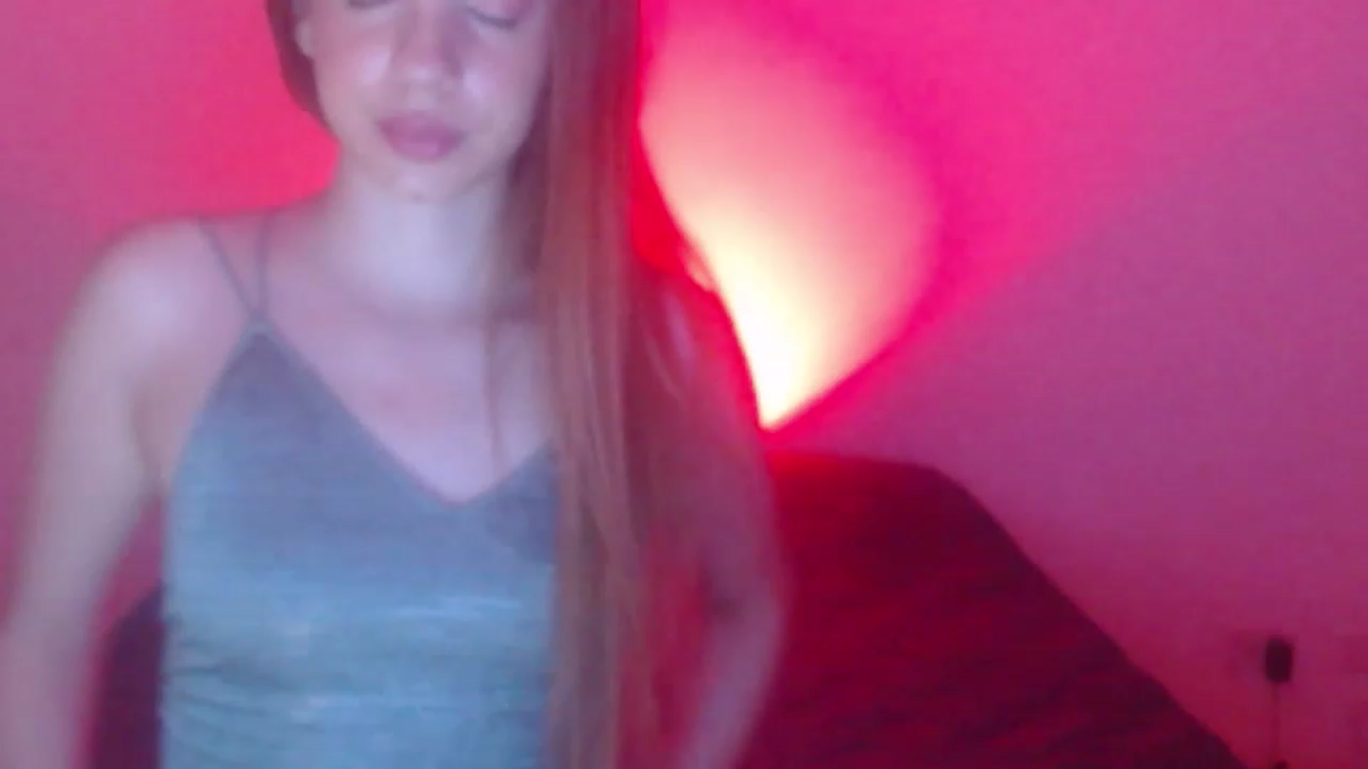 Gallery image thumbnail from Valery2love's myfreecams stream on, 03/01/2023, 07:42 image 1 of 20