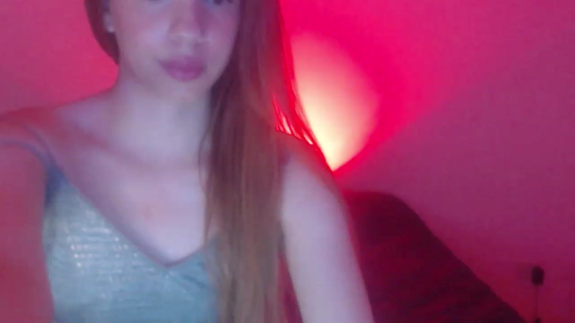 Gallery image thumbnail from Valery2love's myfreecams stream on, 03/01/2023, 07:42 image 6 of 20