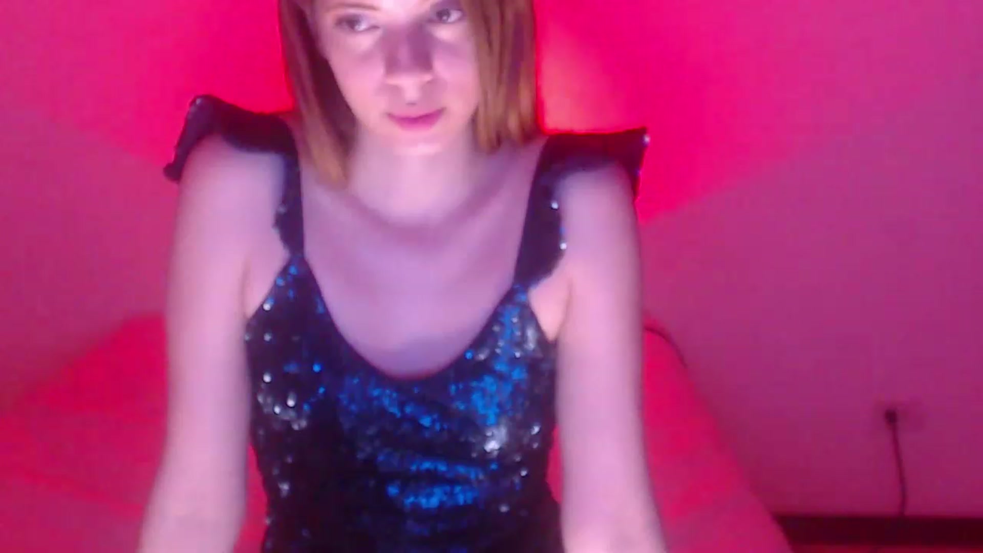 Gallery image thumbnail from Valery2love's myfreecams stream on, 05/05/2023, 08:10 image 10 of 20