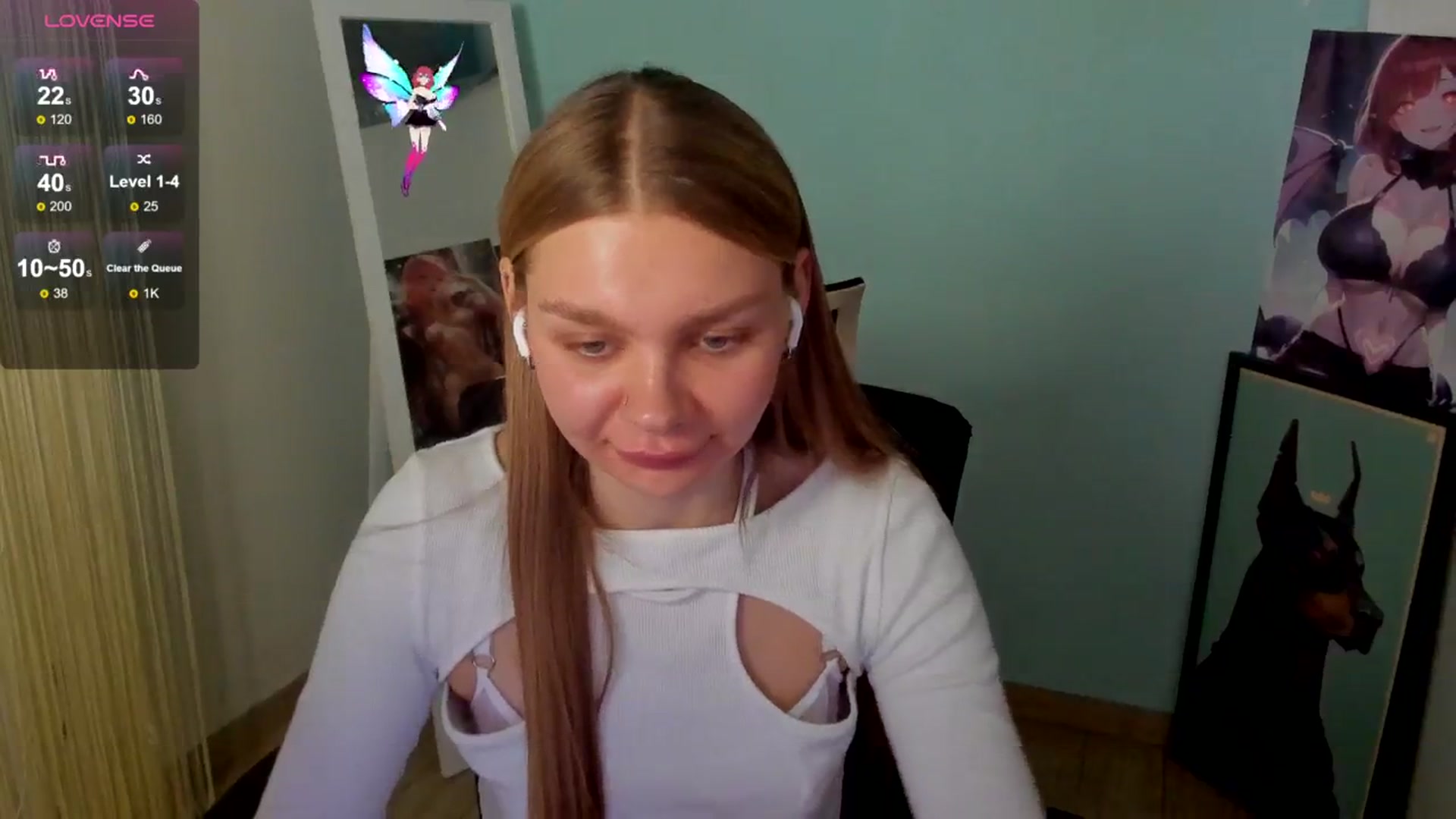 Gallery image thumbnail from Valery_Lovee's myfreecams stream on, 11/08/2024, 12:38 image 17 of 20