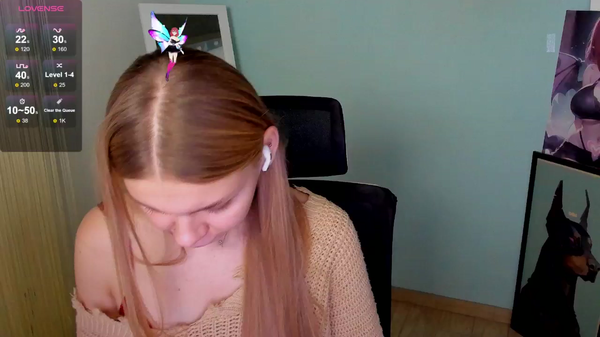 Gallery image thumbnail from Valery_Lovee's myfreecams stream on, 11/11/2024, 10:31 image 16 of 20