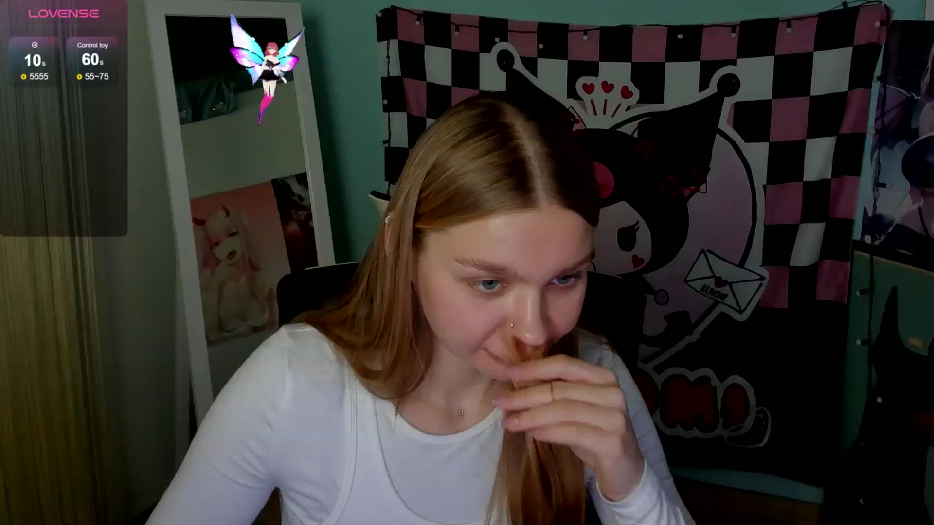 Gallery image thumbnail from Valery_Lovee's myfreecams stream on, 11/13/2024, 11:16 image 19 of 20