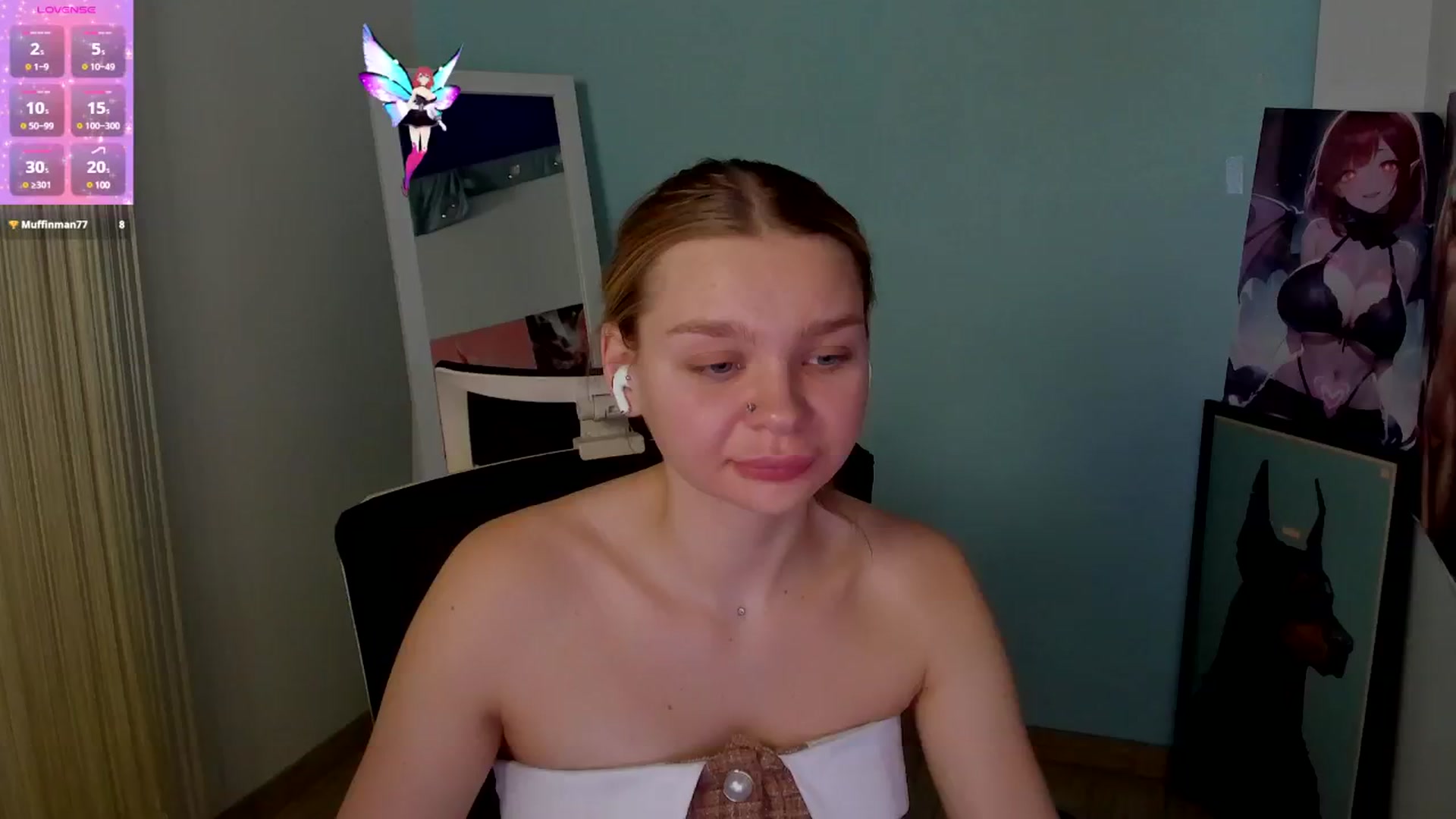 Gallery image thumbnail from Valery_Lovee's myfreecams stream on, 11/17/2024, 11:20 image 18 of 20