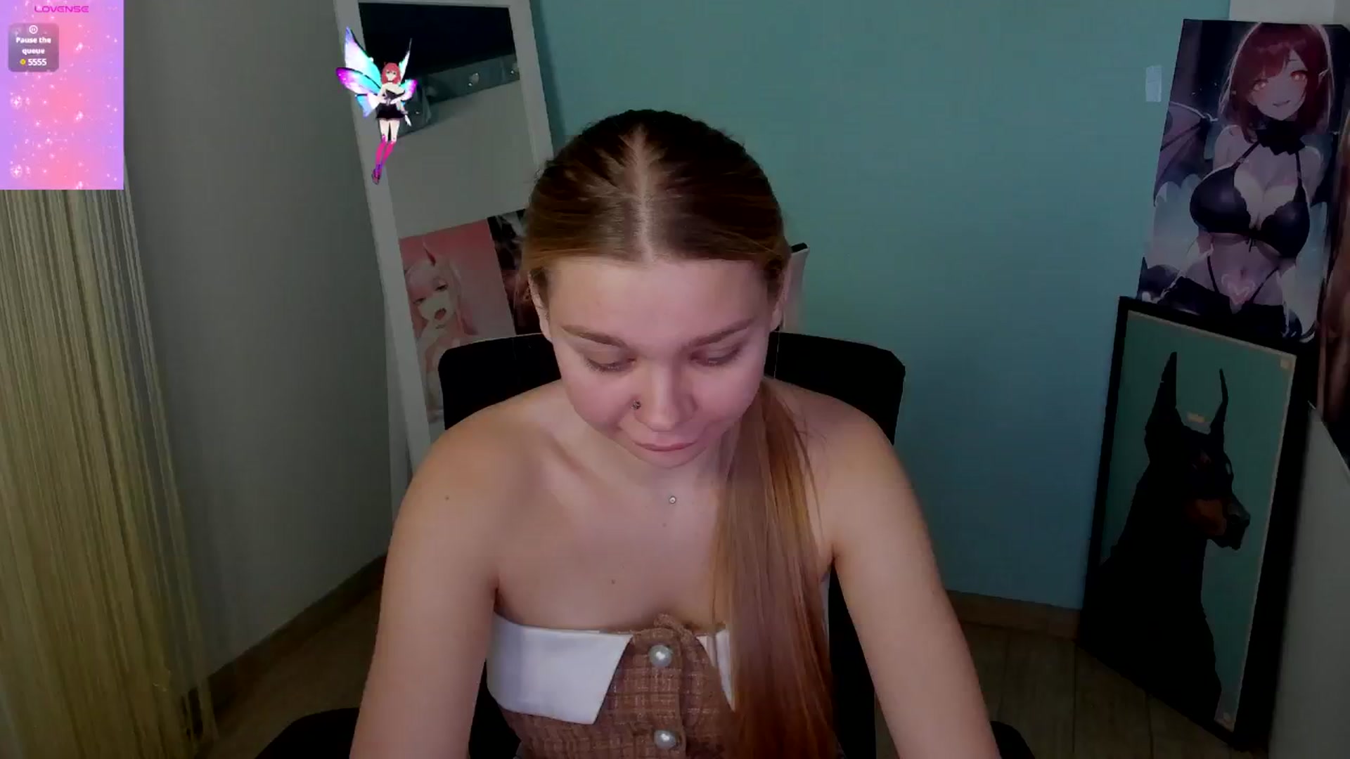Gallery image thumbnail from Valery_Lovee's myfreecams stream on, 11/17/2024, 11:20 image 4 of 20