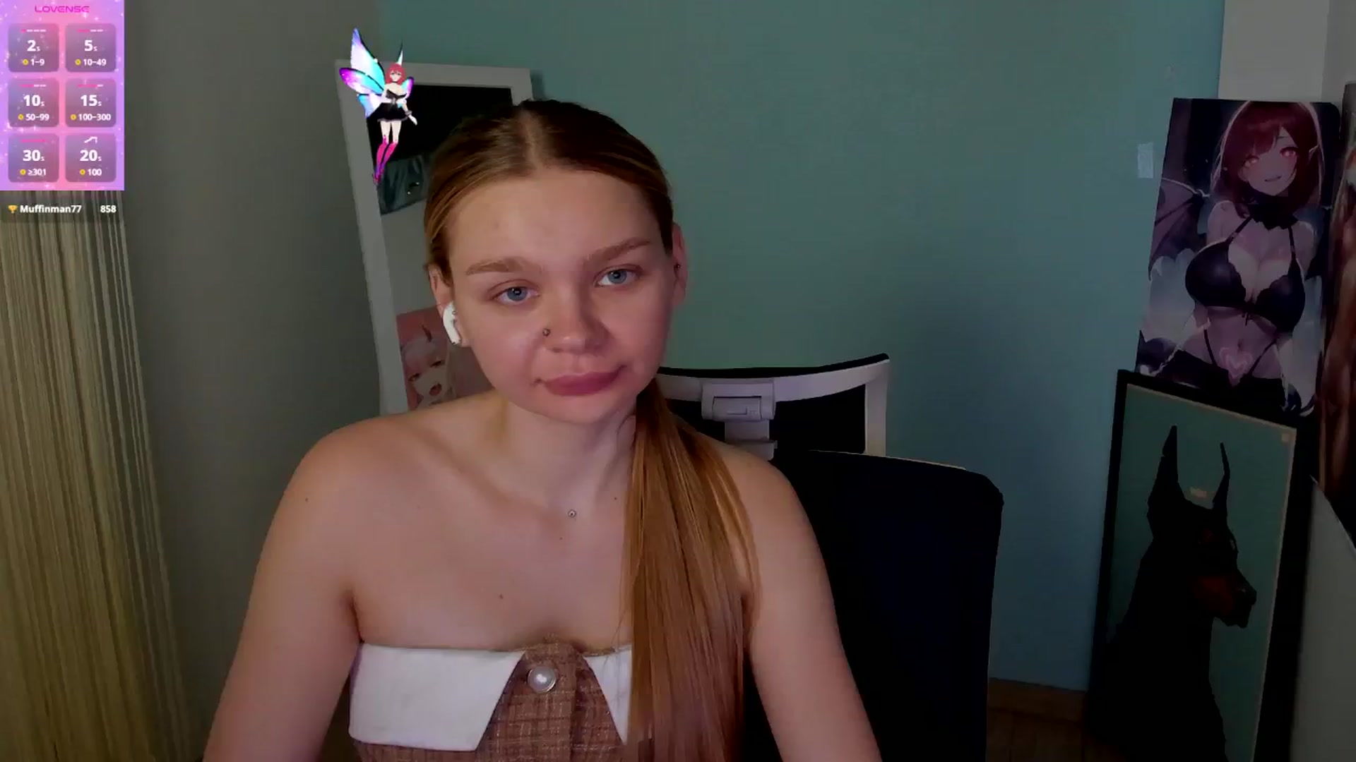 Gallery image thumbnail from Valery_Lovee's myfreecams stream on, 11/17/2024, 12:41 image 17 of 20