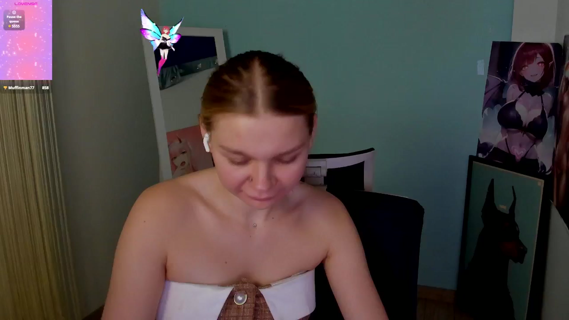 Gallery image thumbnail from Valery_Lovee's myfreecams stream on, 11/17/2024, 12:41 image 2 of 20
