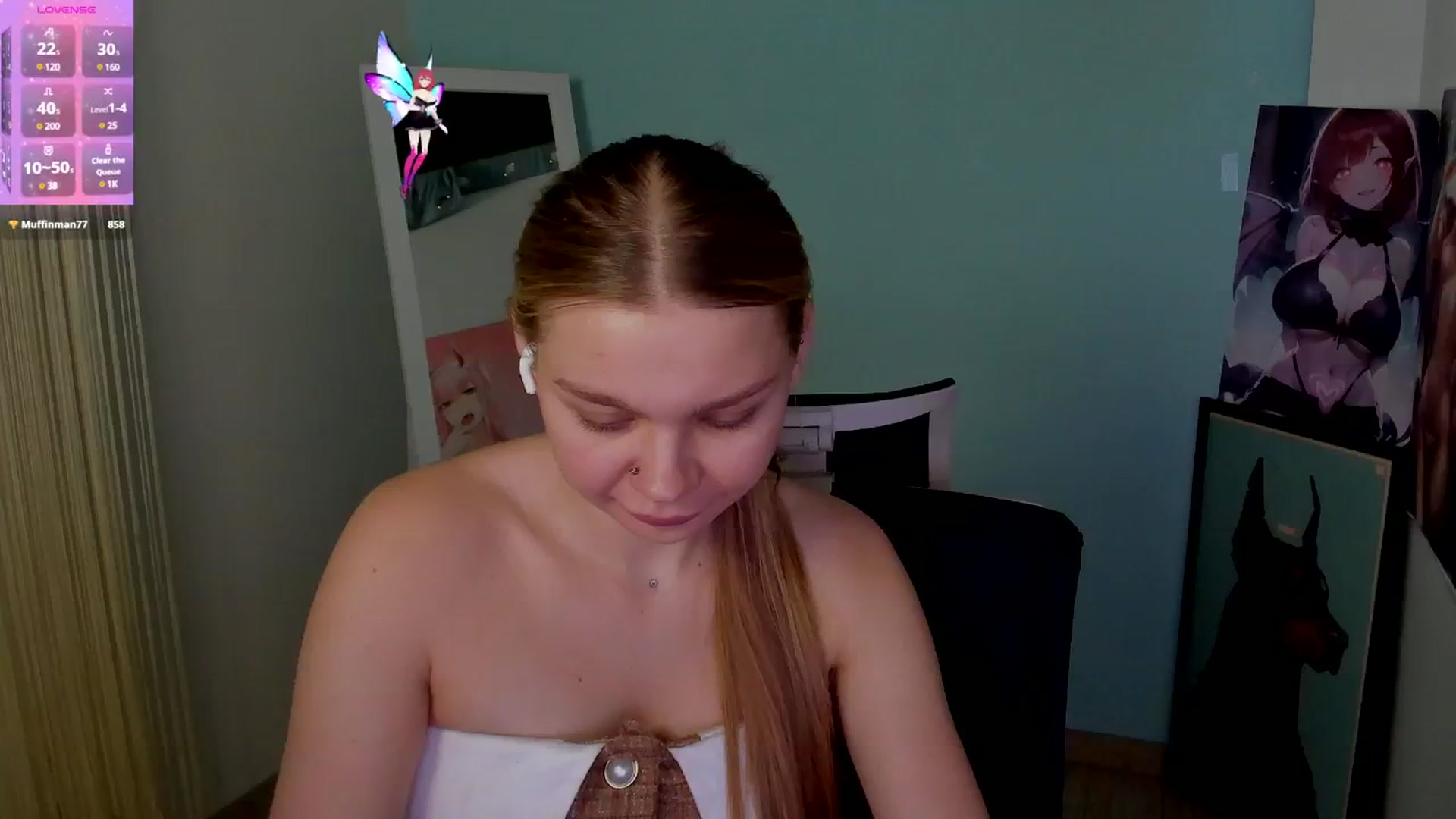 Gallery image thumbnail from Valery_Lovee's myfreecams stream on, 11/17/2024, 12:41 image 12 of 20