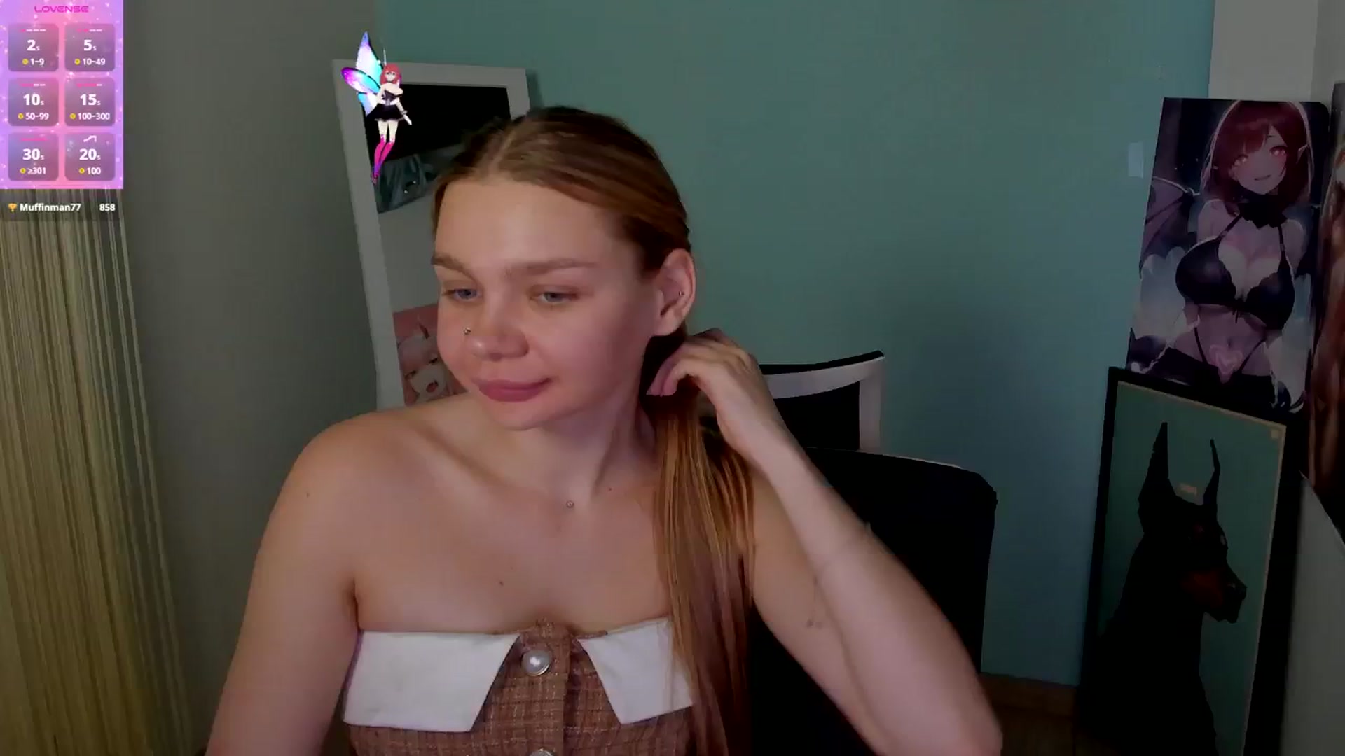 Gallery image thumbnail from Valery_Lovee's myfreecams stream on, 11/17/2024, 12:41 image 19 of 20