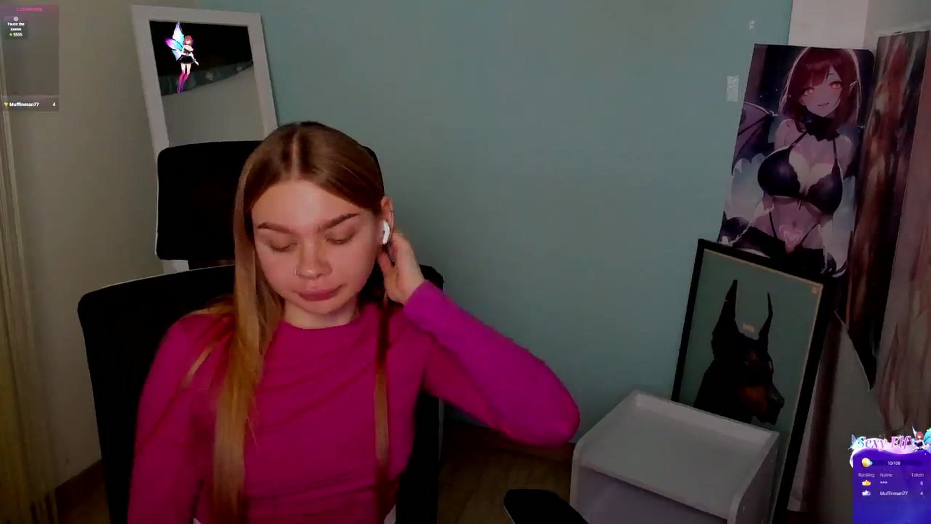 Gallery image thumbnail from Valery_Lovee's myfreecams stream on, 11/27/2024, 12:34 image 12 of 20