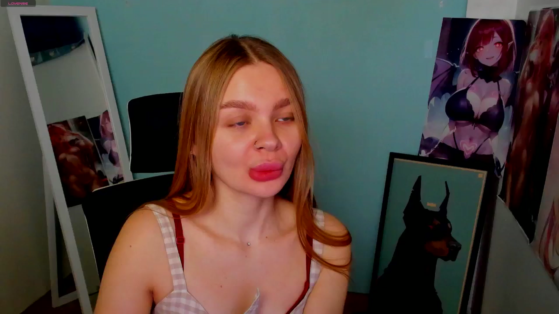 Gallery image thumbnail from Valery_Lovee's myfreecams stream on, 12/03/2024, 07:53 image 11 of 20