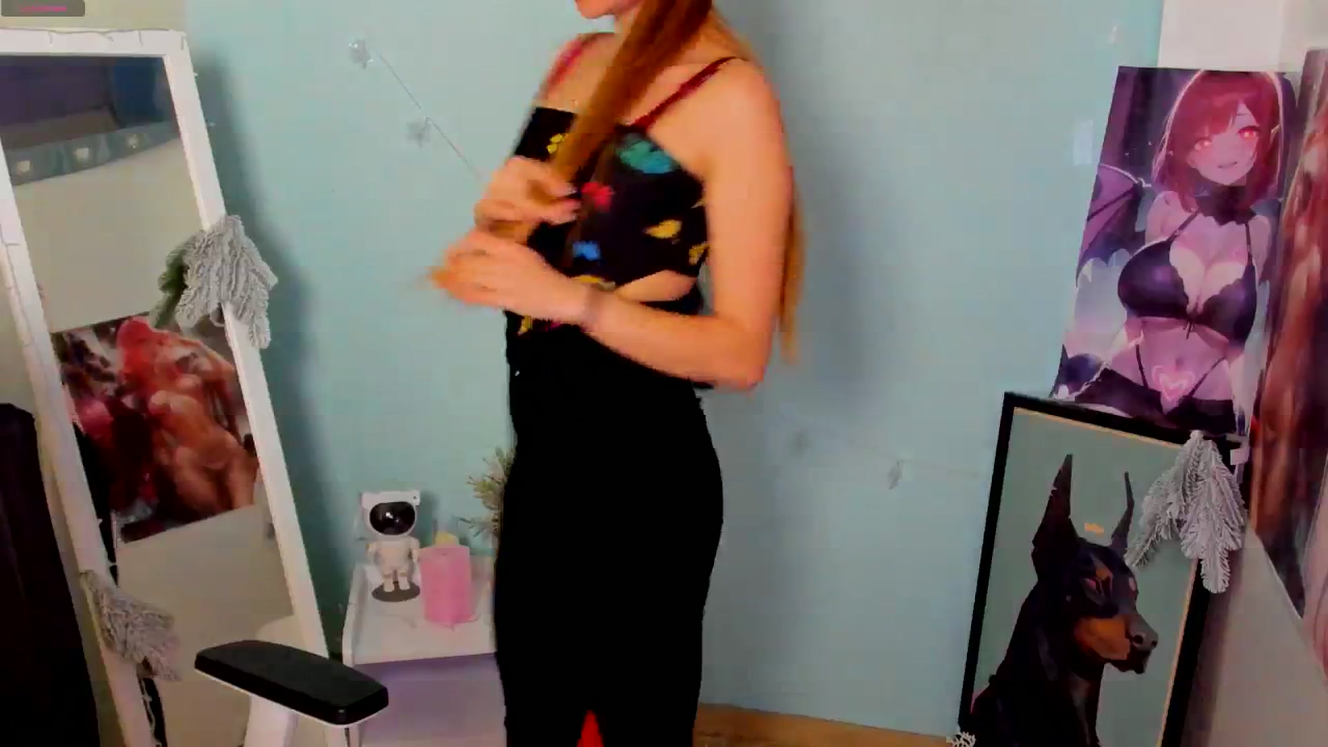 Gallery image thumbnail from Valery_Lovee's myfreecams stream on, 12/28/2024, 09:36 image 15 of 20