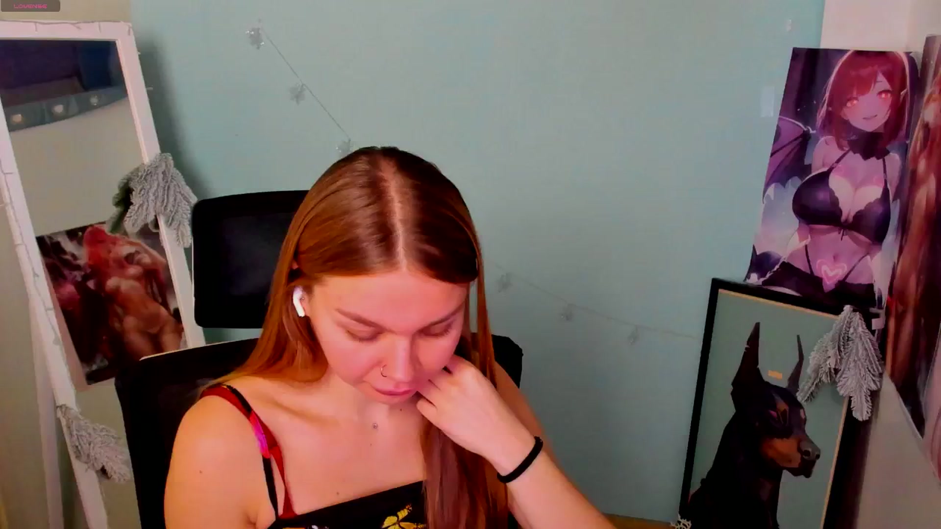 Gallery image thumbnail from Valery_Lovee's myfreecams stream on, 12/28/2024, 12:35 image 1 of 20