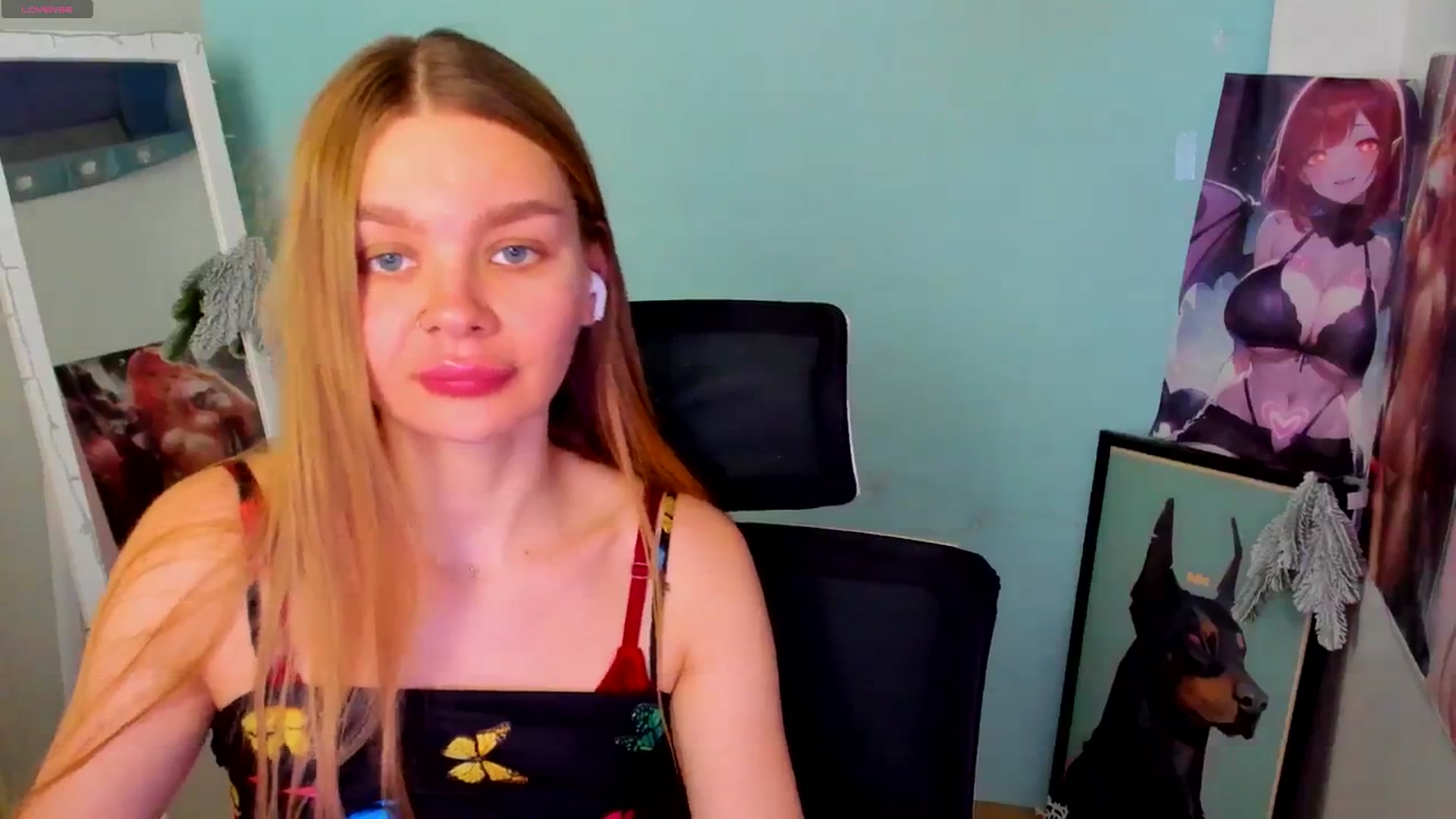 Gallery image thumbnail from Valery_Lovee's myfreecams stream on, 12/28/2024, 12:35 image 11 of 20