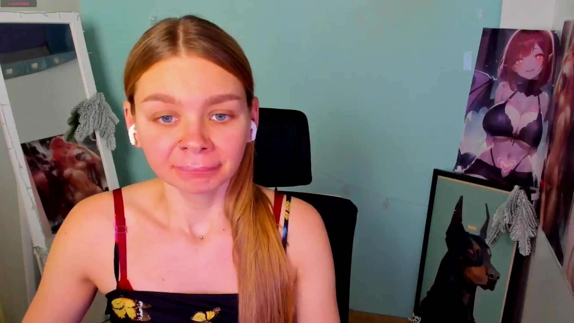 Gallery image thumbnail from Valery_Lovee's myfreecams stream on, 12/28/2024, 12:35 image 19 of 20