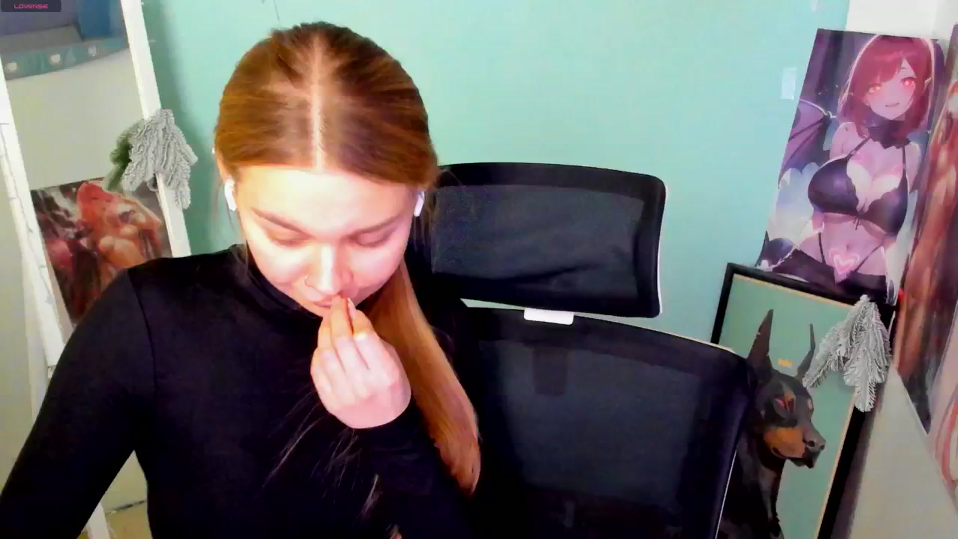Gallery image thumbnail from Valery_Lovee's myfreecams stream on, 12/29/2024, 12:48 image 17 of 20