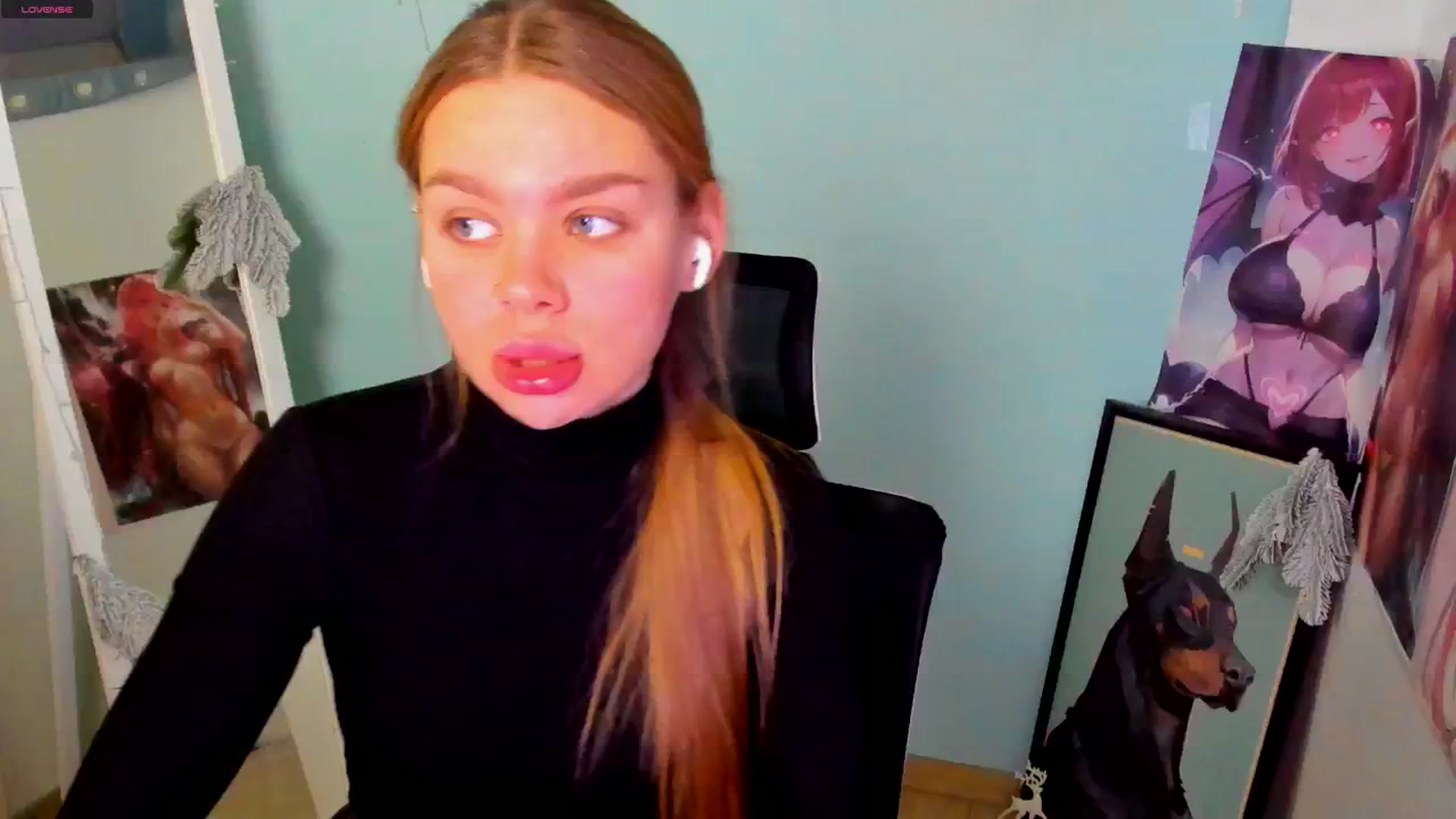 Gallery image thumbnail from Valery_Lovee's myfreecams stream on, 12/29/2024, 12:48 image 16 of 20