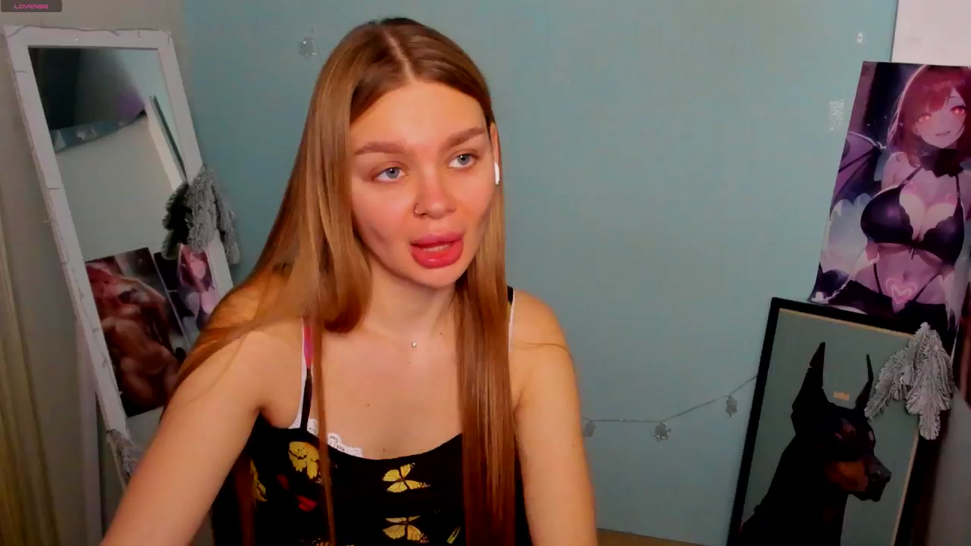 Gallery image thumbnail from Valery_Lovee's myfreecams stream on, 12/30/2024, 08:53 image 13 of 20