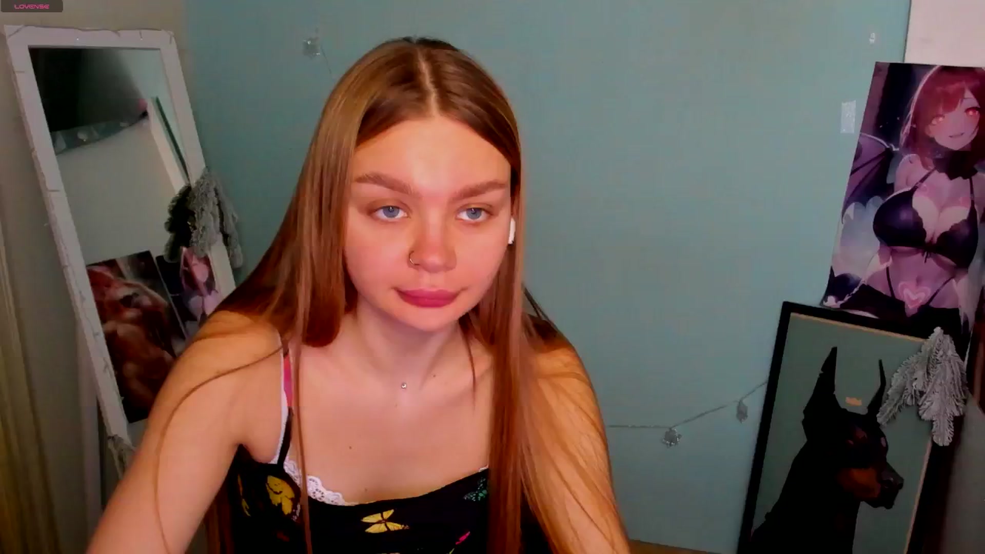 Gallery image thumbnail from Valery_Lovee's myfreecams stream on, 12/30/2024, 08:53 image 12 of 20