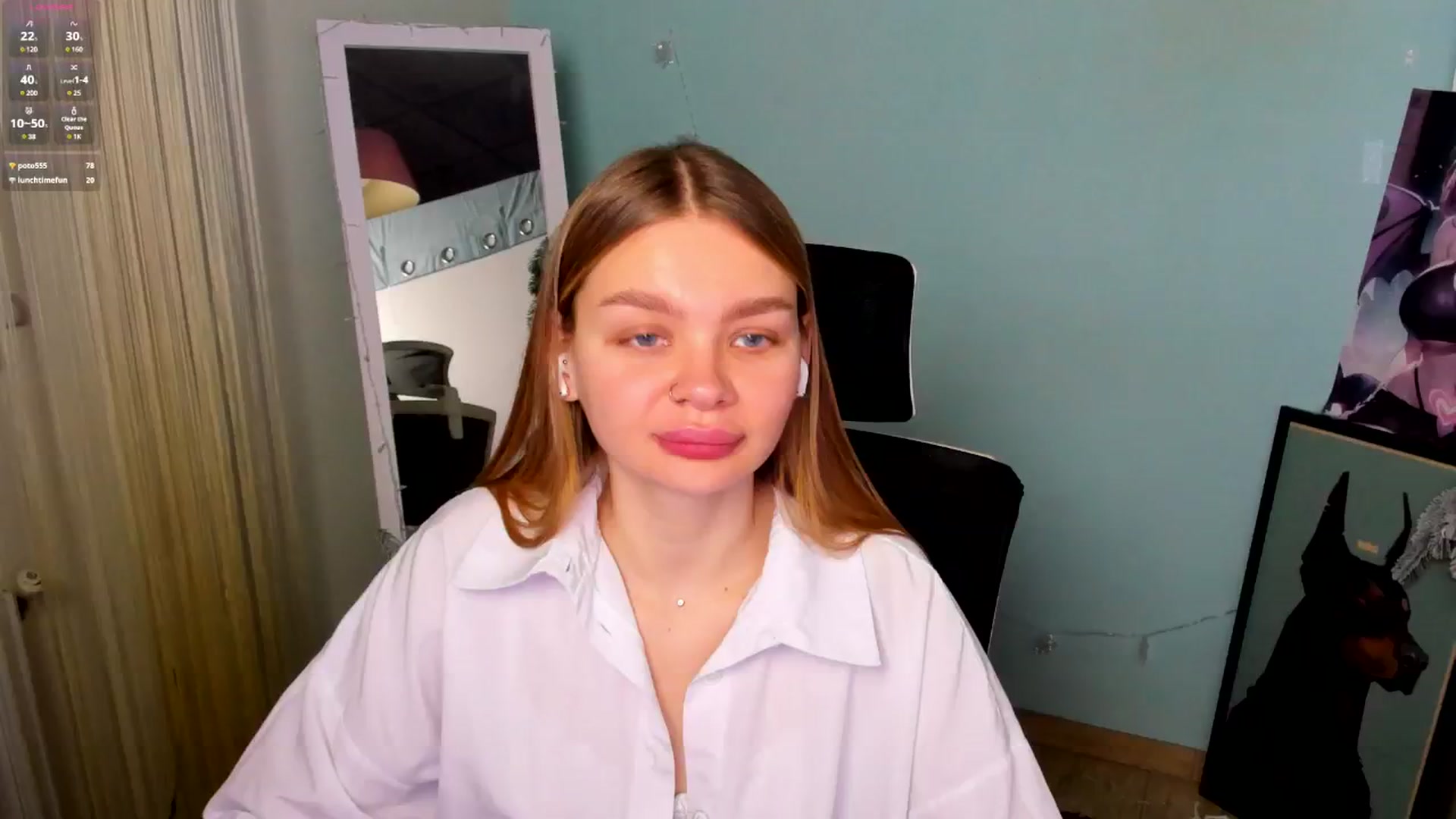 Gallery image thumbnail from Valery_Lovee's myfreecams stream on, 01/05/2025, 08:39 image 4 of 20