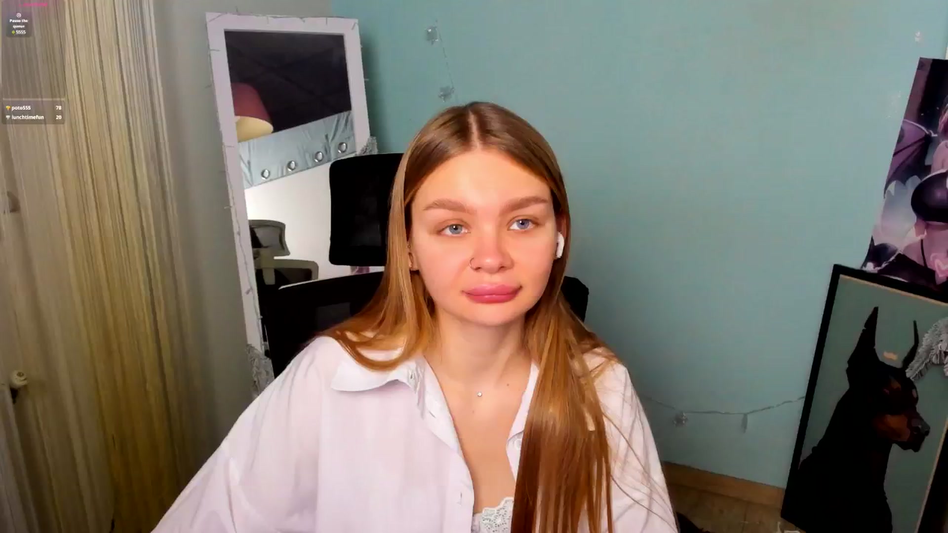 Gallery image thumbnail from Valery_Lovee's myfreecams stream on, 01/05/2025, 08:39 image 12 of 20
