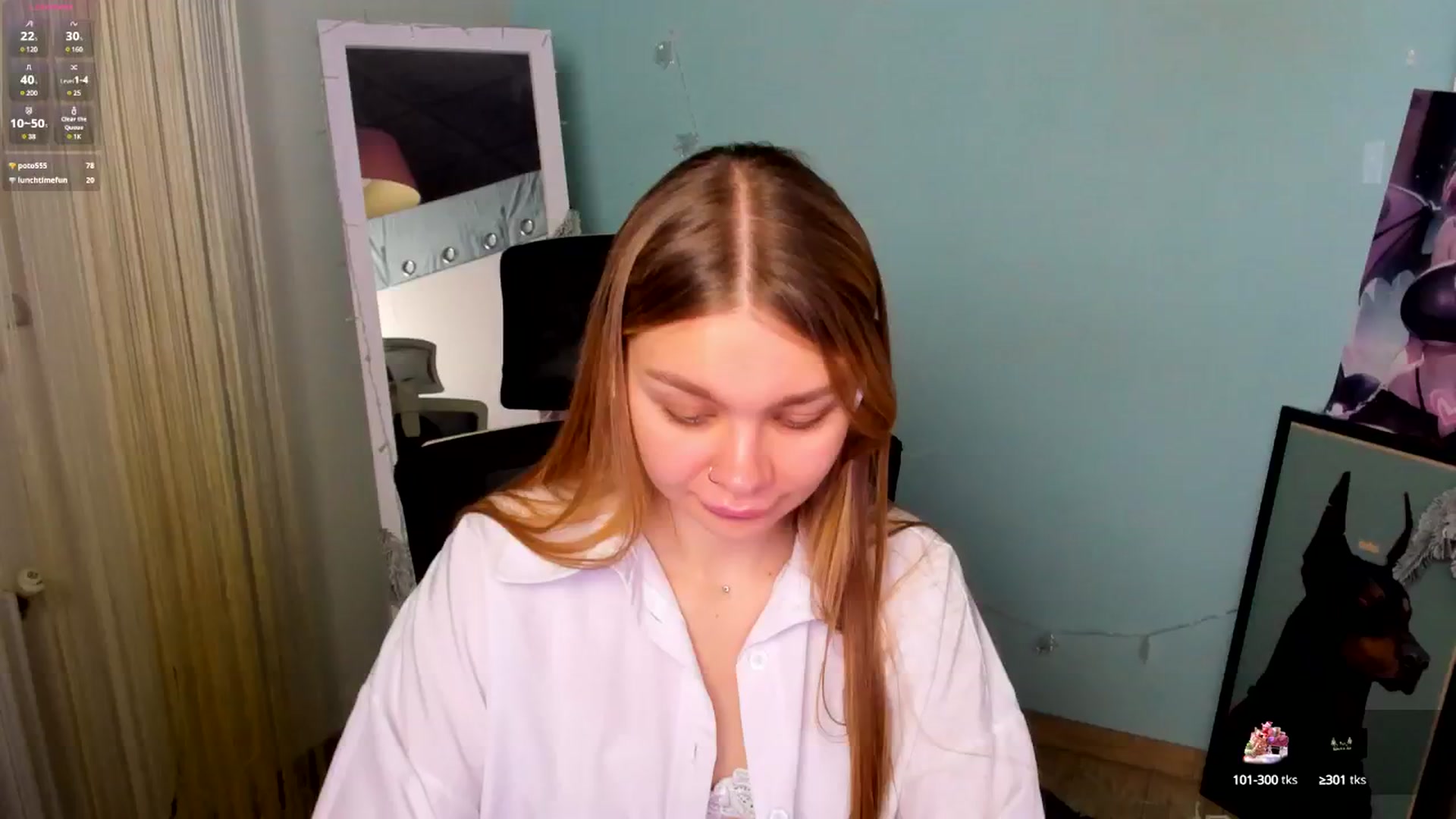Gallery image thumbnail from Valery_Lovee's myfreecams stream on, 01/05/2025, 08:39 image 17 of 20