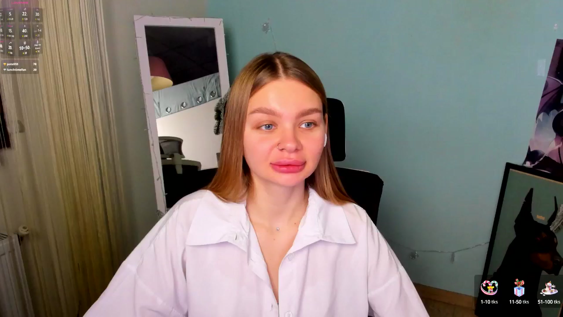 Gallery image thumbnail from Valery_Lovee's myfreecams stream on, 01/05/2025, 09:08 image 12 of 20
