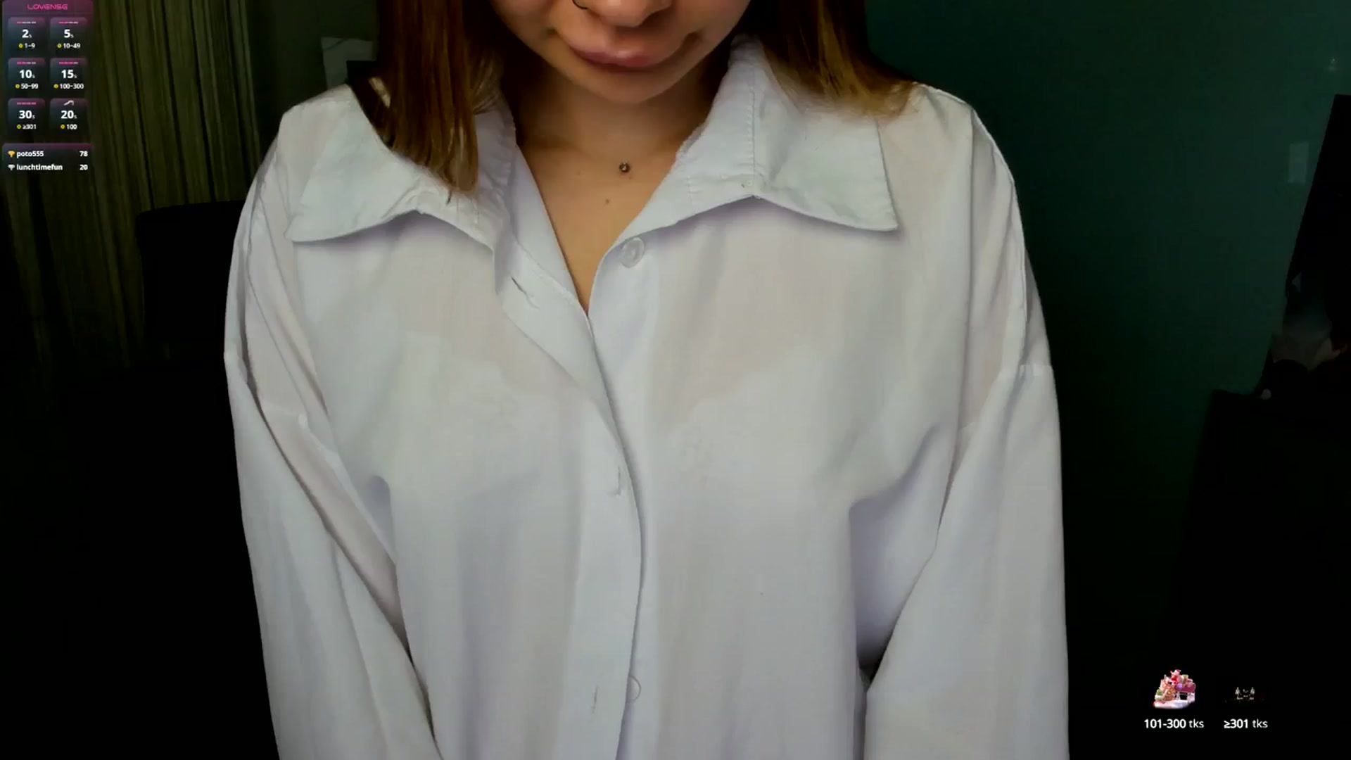 Gallery image thumbnail from Valery_Lovee's myfreecams stream on, 01/05/2025, 09:08 image 20 of 20