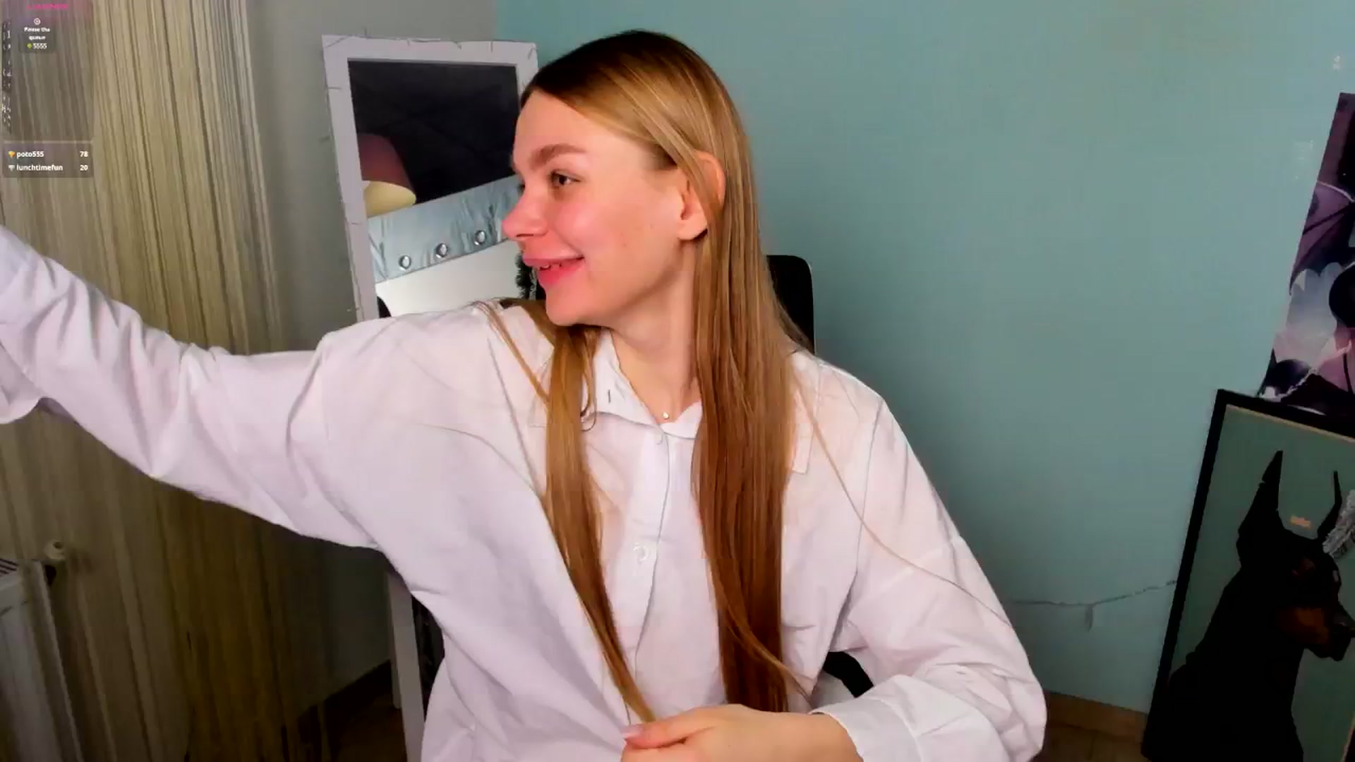 Gallery image thumbnail from Valery_Lovee's myfreecams stream on, 01/05/2025, 12:27 image 16 of 20