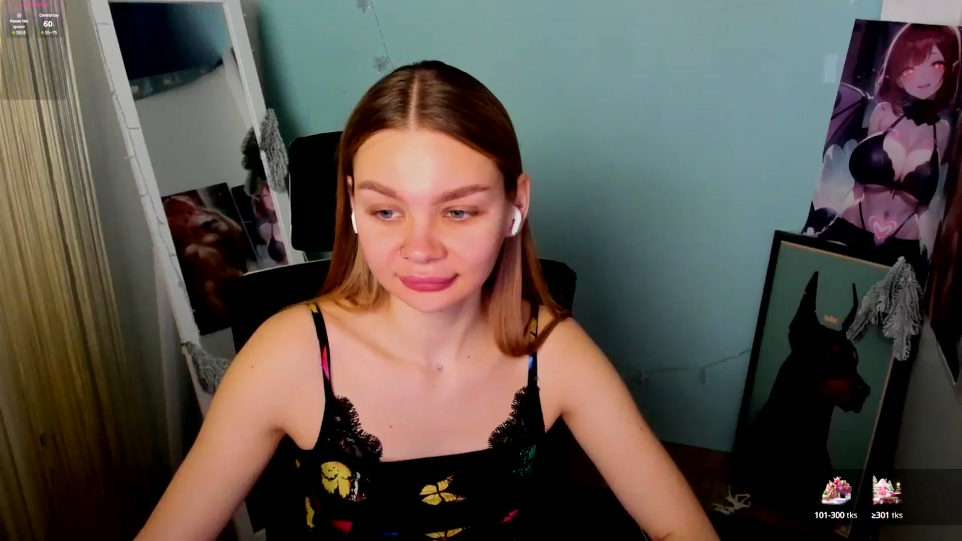 Gallery image thumbnail from Valery_Lovee's myfreecams stream on, 01/06/2025, 09:24 image 7 of 20