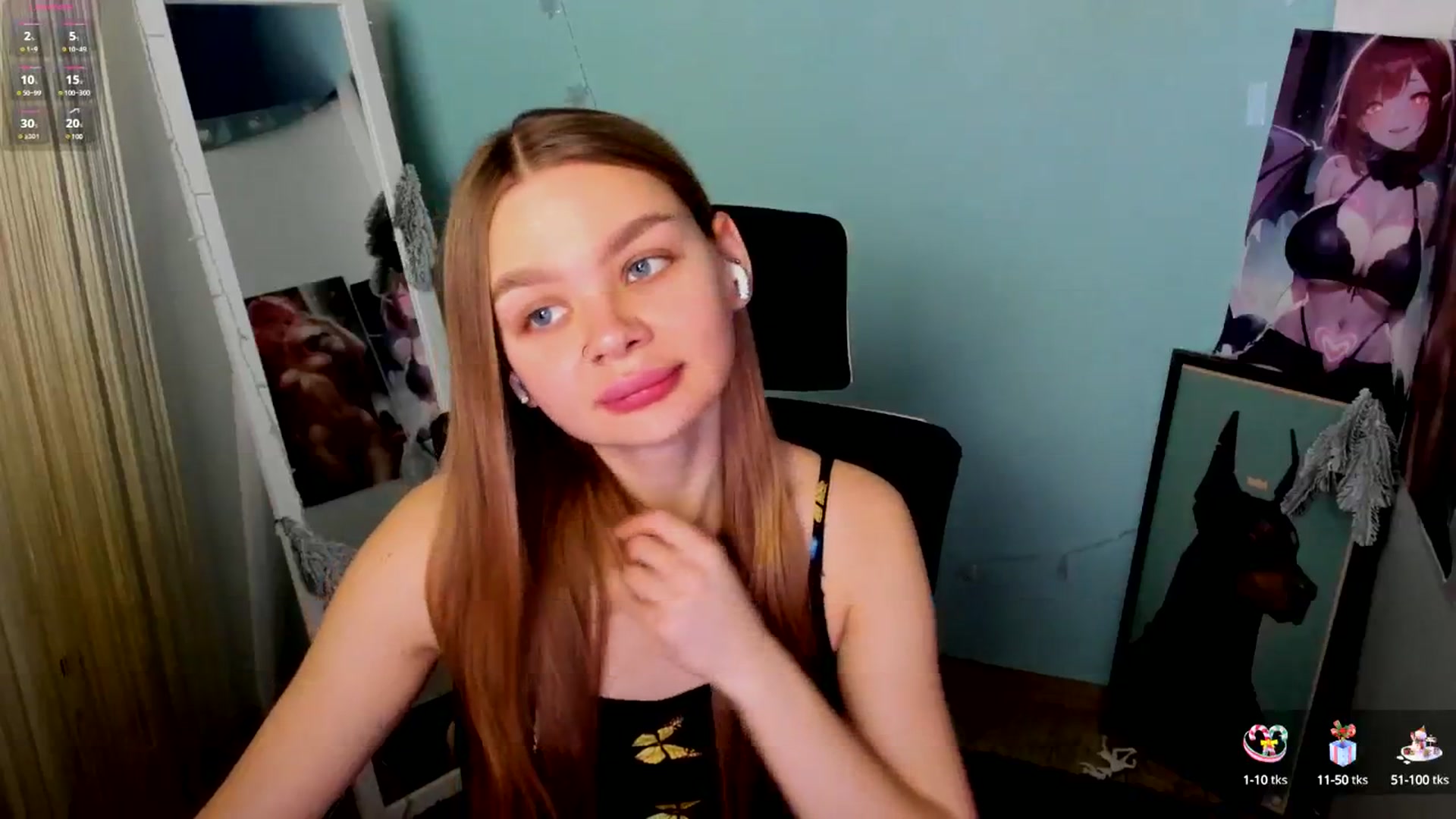 Gallery image thumbnail from Valery_Lovee's myfreecams stream on, 01/06/2025, 09:24 image 8 of 20