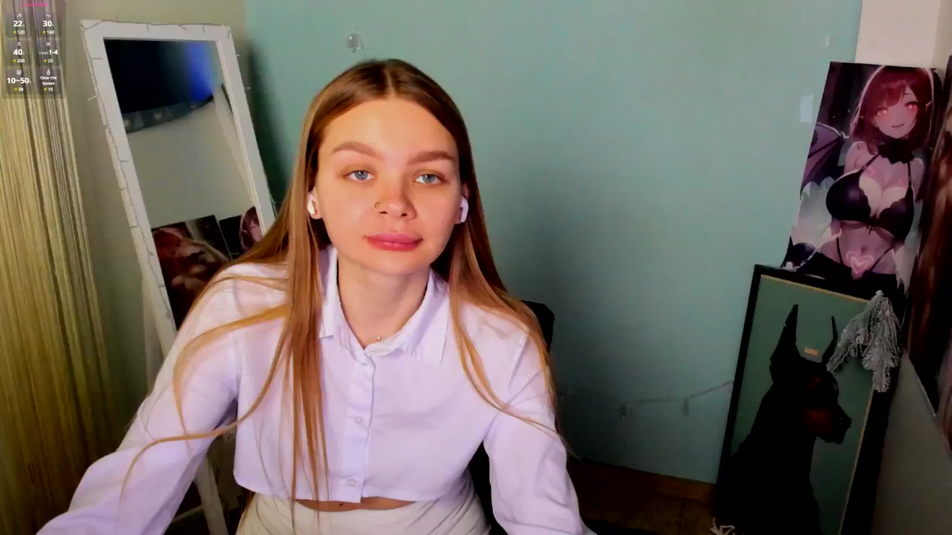 Gallery image thumbnail from Valery_Lovee's myfreecams stream on, 01/07/2025, 09:25 image 9 of 20