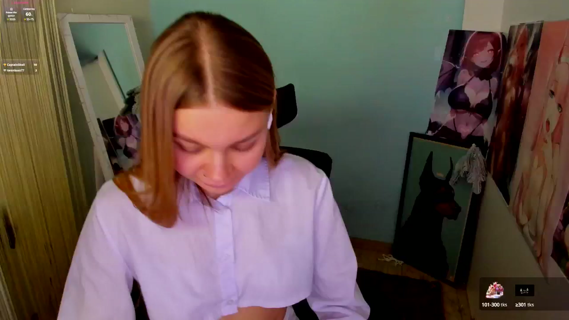 Gallery image thumbnail from Valery_Lovee's myfreecams stream on, 01/09/2025, 09:49 image 15 of 20