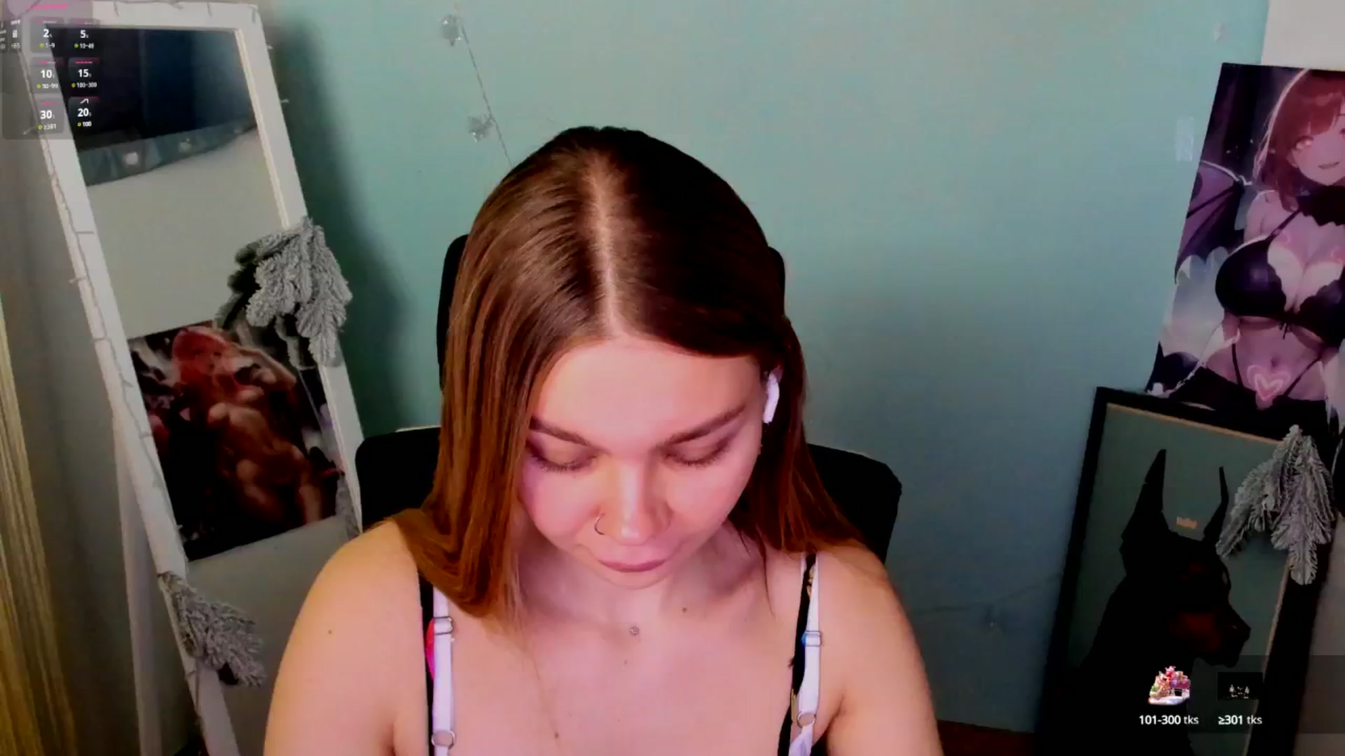 Gallery image thumbnail from Valery_Lovee's myfreecams stream on, 01/10/2025, 09:49 image 11 of 20