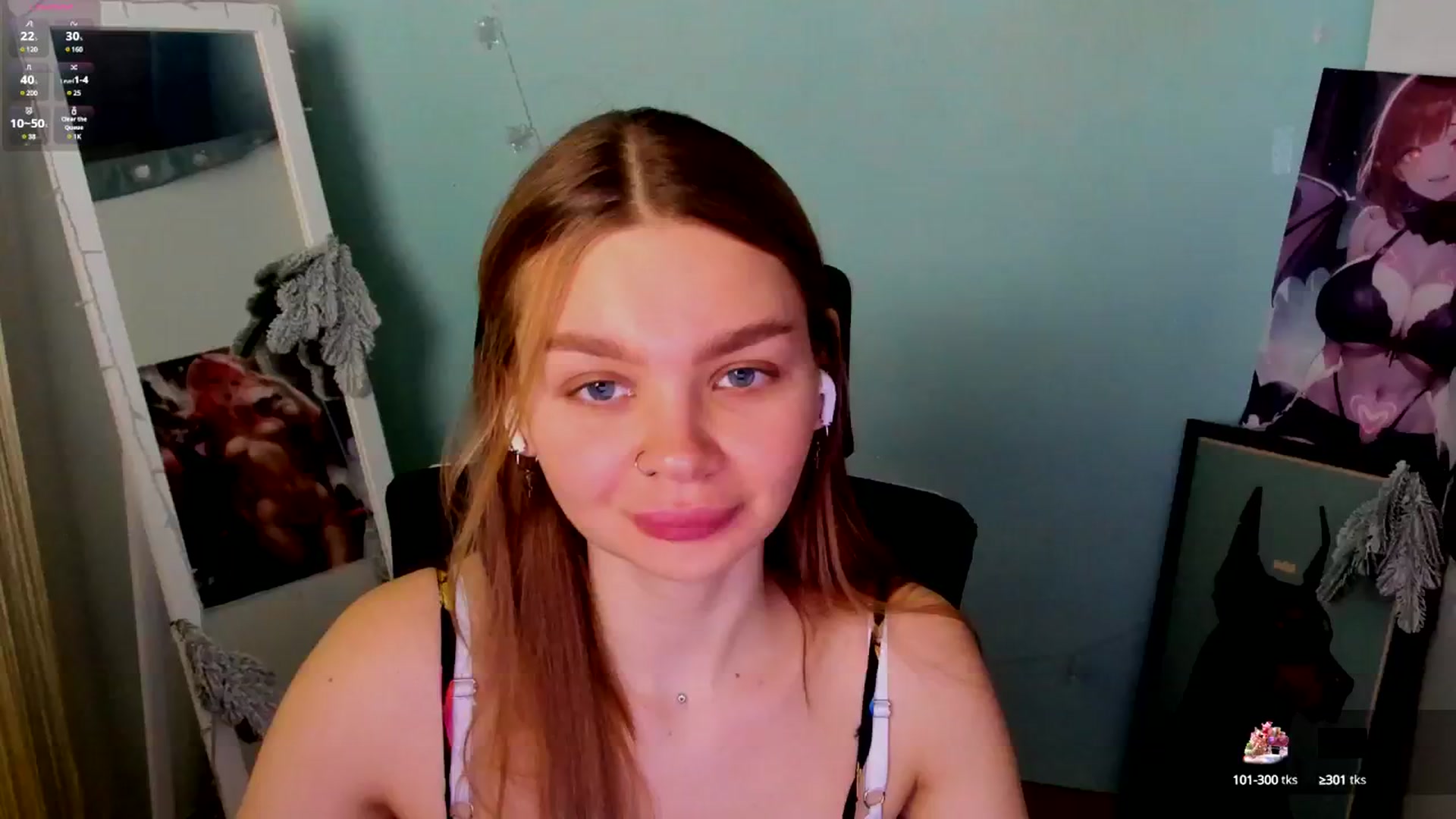 Gallery image thumbnail from Valery_Lovee's myfreecams stream on, 01/10/2025, 09:49 image 12 of 20