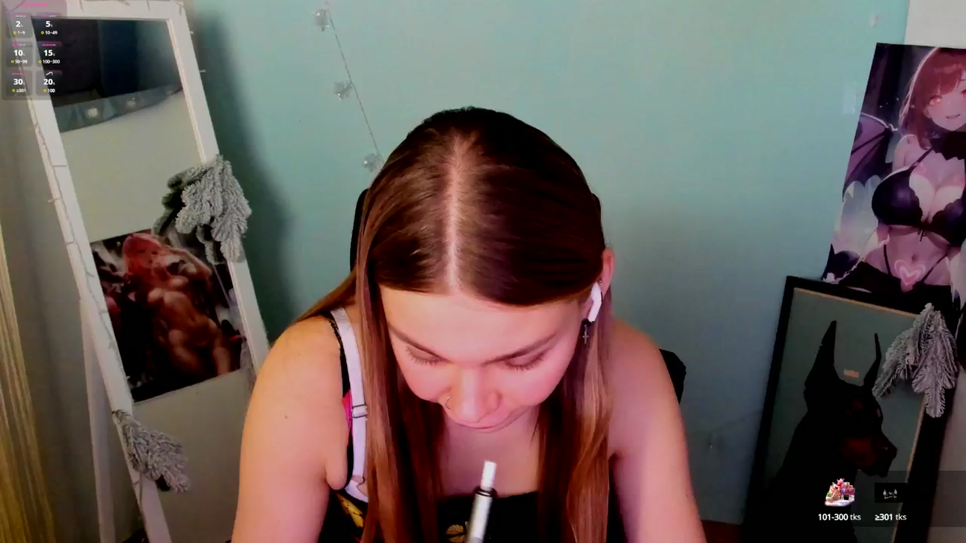Gallery image thumbnail from Valery_Lovee's myfreecams stream on, 01/10/2025, 11:22 image 14 of 20