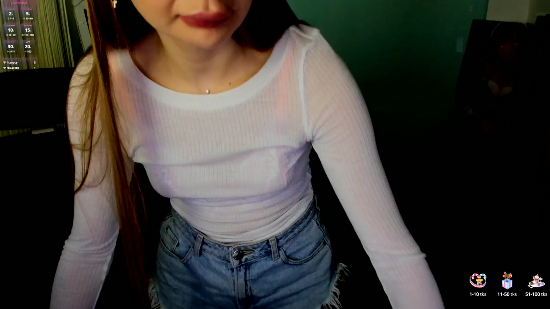 Gallery image thumbnail from Valery_Lovee's myfreecams stream on, 01/11/2025, 10:38 image 19 of 20