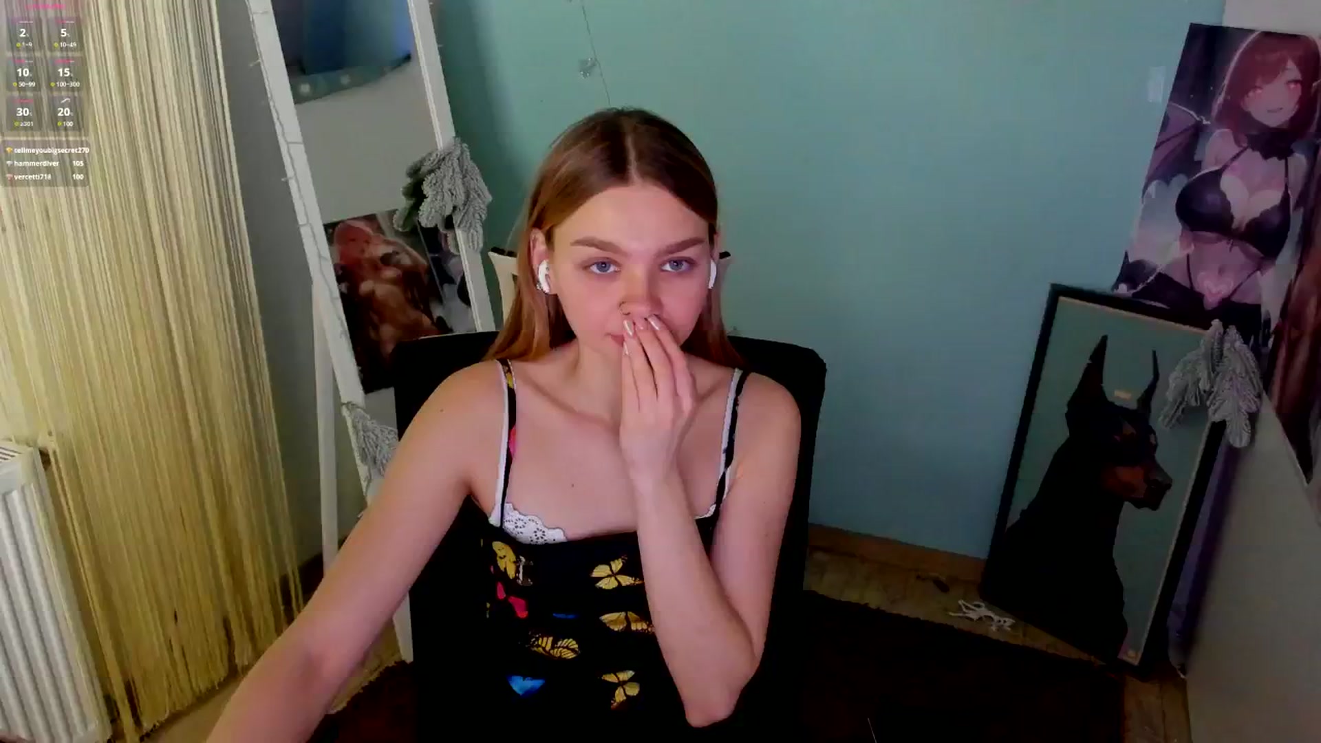 Gallery image thumbnail from Valery_Lovee's myfreecams stream on, 01/13/2025, 12:04 image 17 of 20