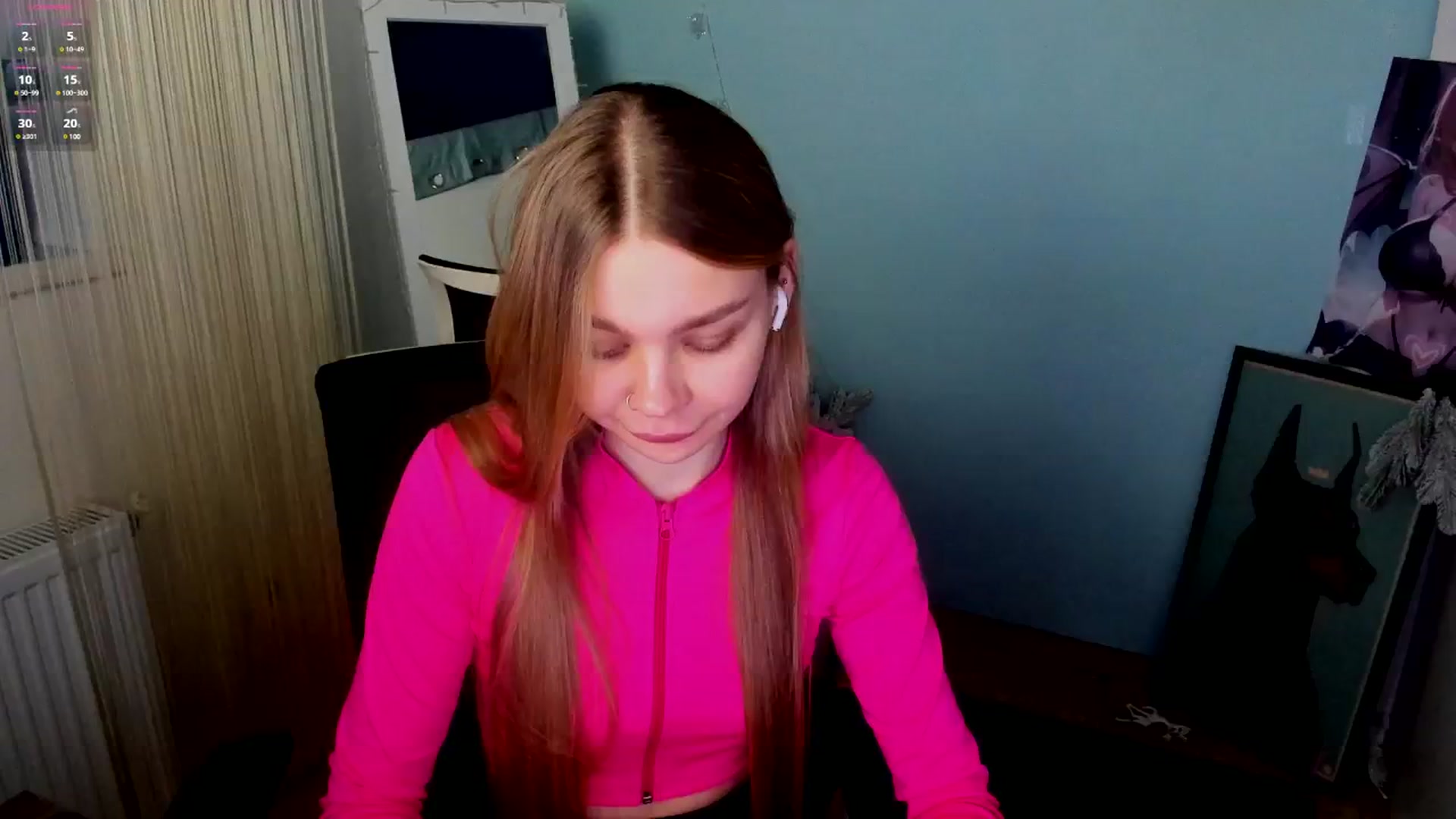 Gallery image thumbnail from Valery_Lovee's myfreecams stream on, 01/16/2025, 10:01 image 4 of 20