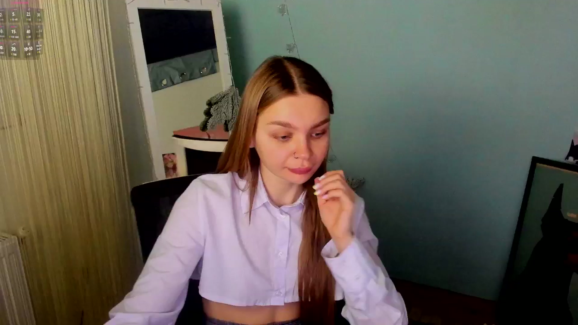 Gallery image thumbnail from Valery_Lovee's myfreecams stream on, 01/17/2025, 09:49 image 14 of 20