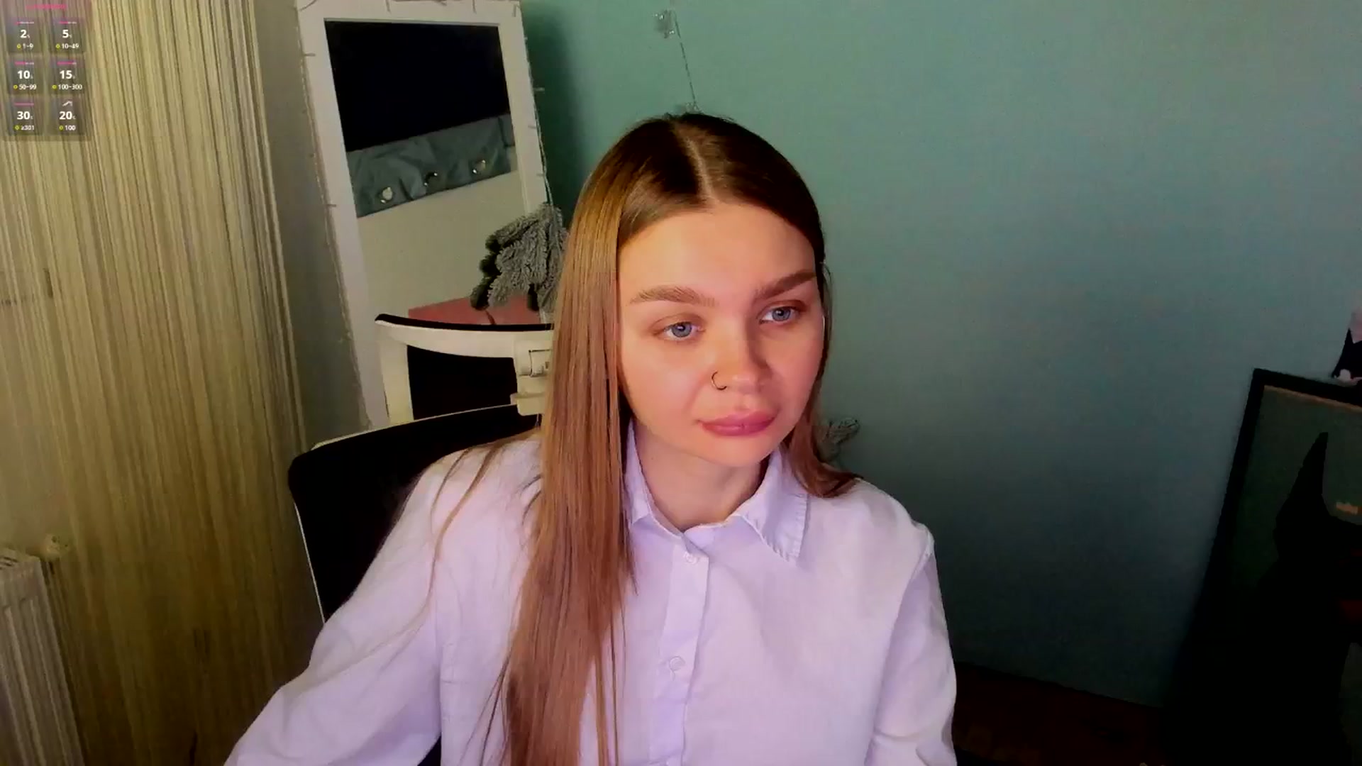 Gallery image thumbnail from Valery_Lovee's myfreecams stream on, 01/17/2025, 09:49 image 17 of 20