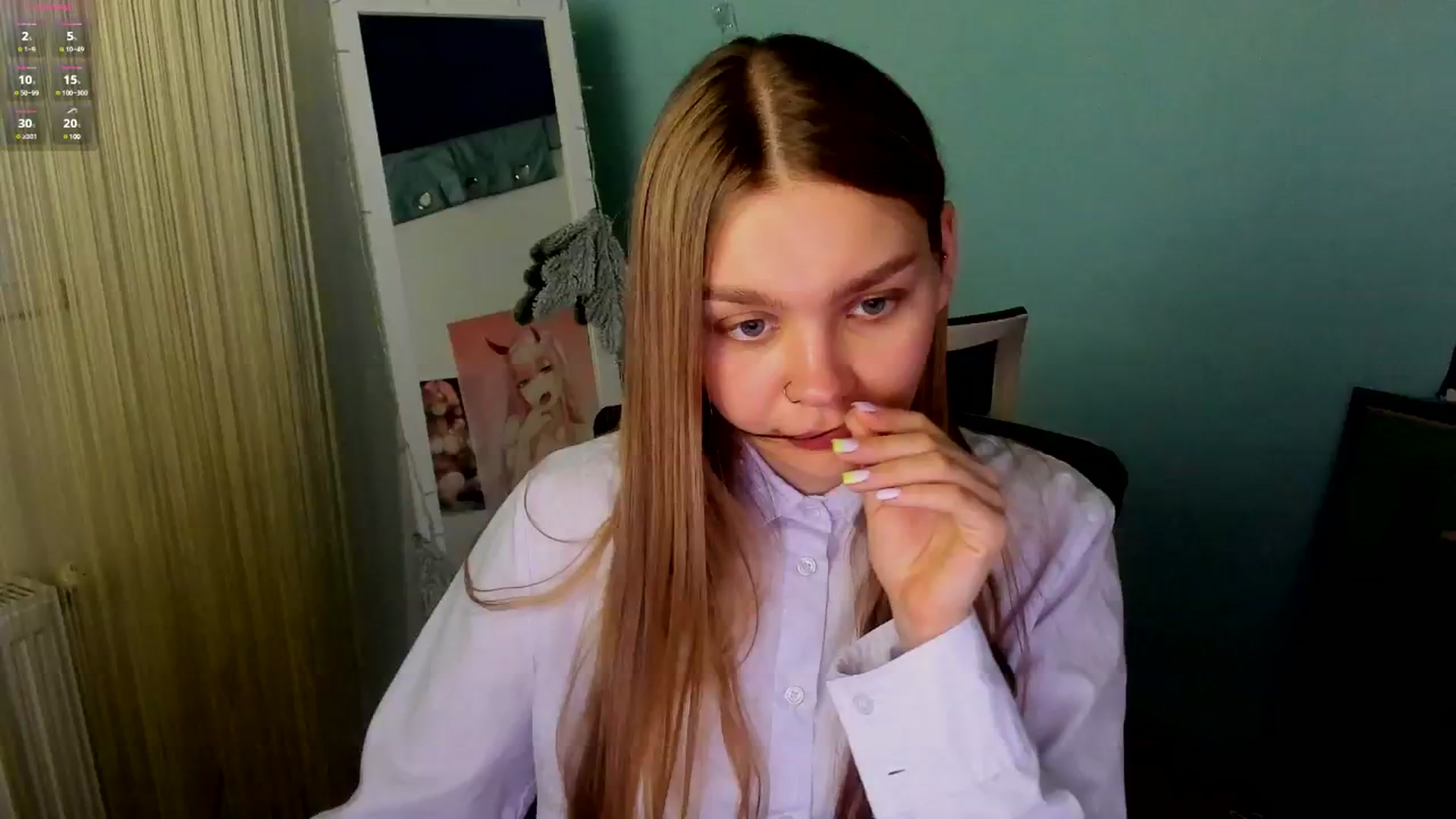 Gallery image thumbnail from Valery_Lovee's myfreecams stream on, 01/17/2025, 11:19 image 18 of 20