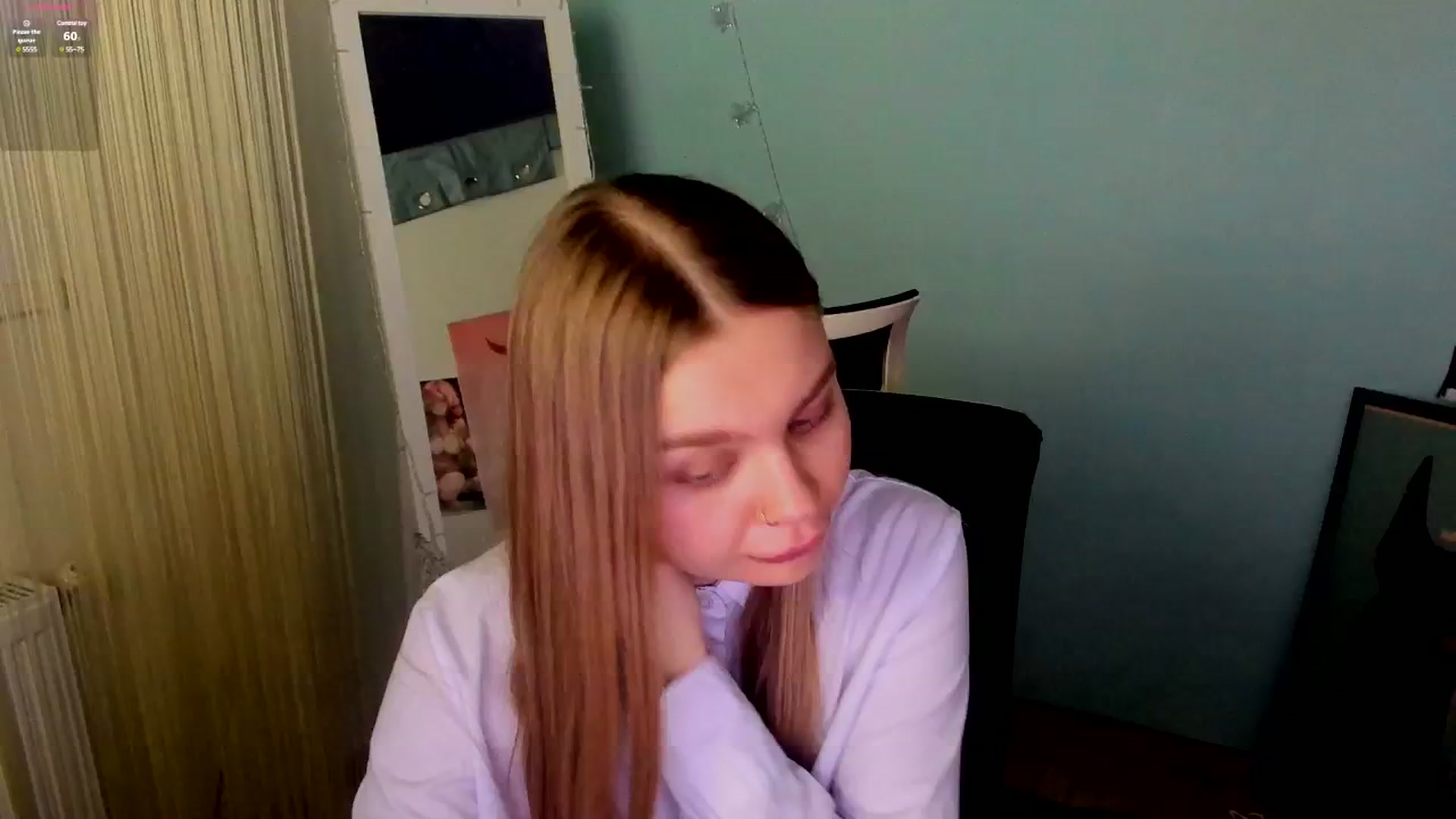 Gallery image thumbnail from Valery_Lovee's myfreecams stream on, 01/17/2025, 11:19 image 15 of 20