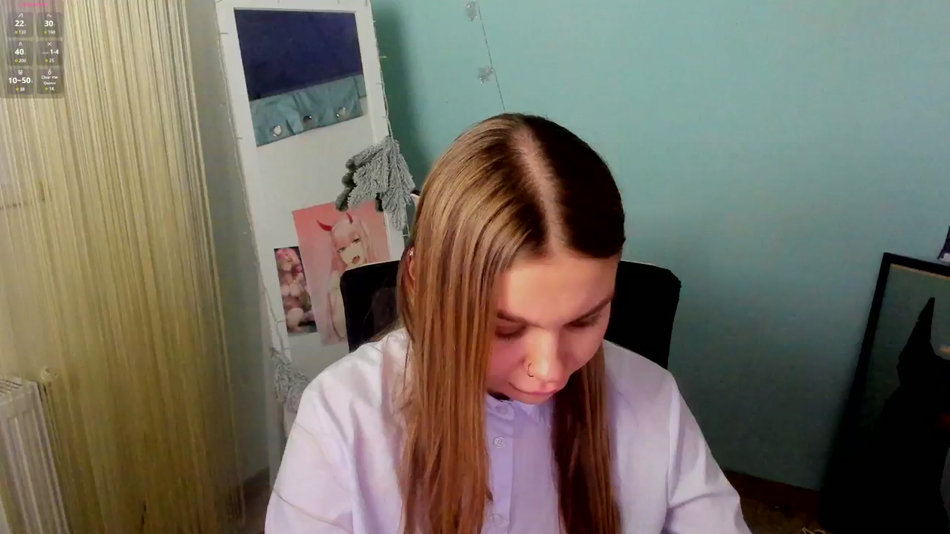 Gallery image thumbnail from Valery_Lovee's myfreecams stream on, 01/17/2025, 11:19 image 14 of 20