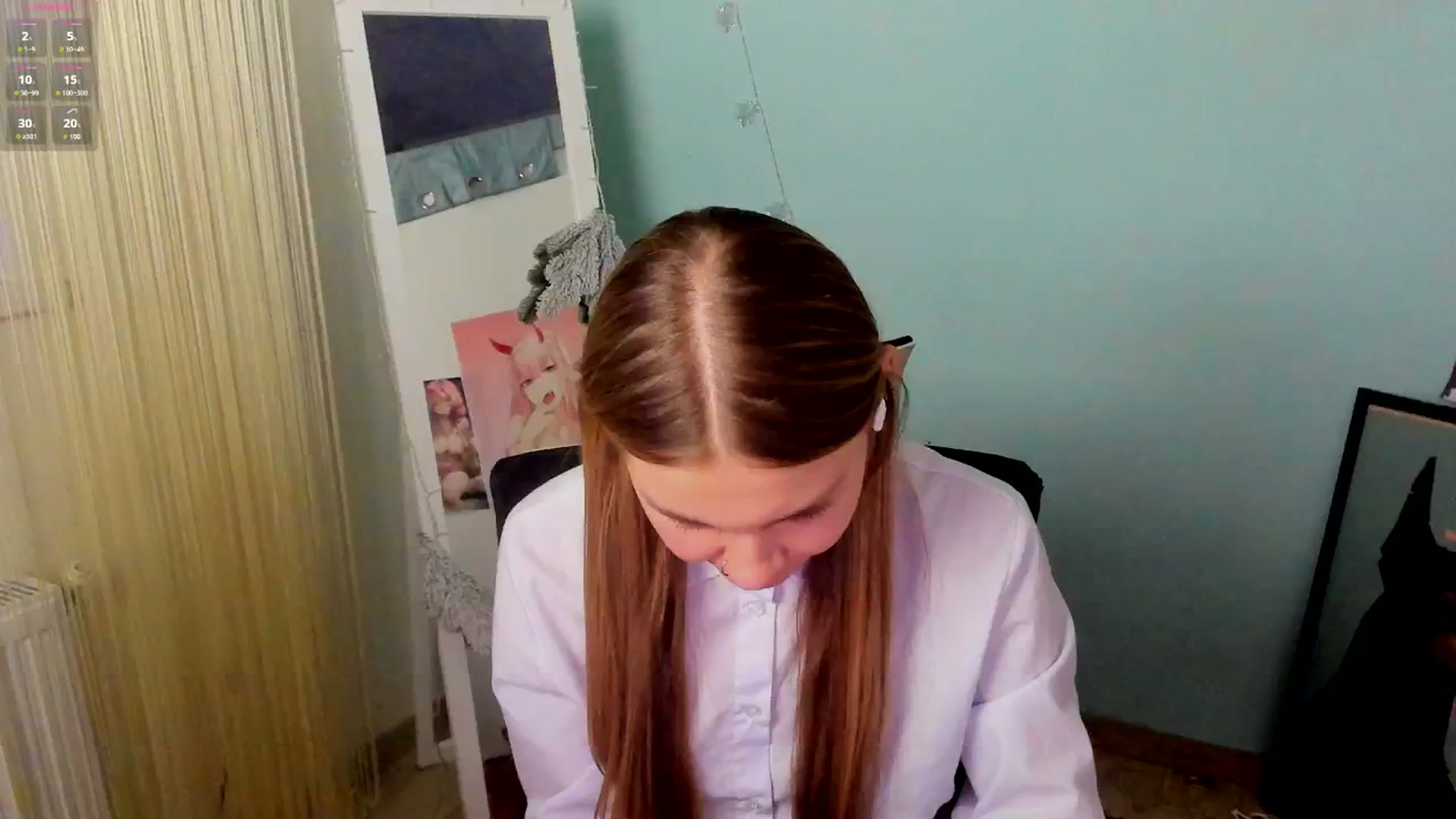 Gallery image thumbnail from Valery_Lovee's myfreecams stream on, 01/17/2025, 12:36 image 16 of 20