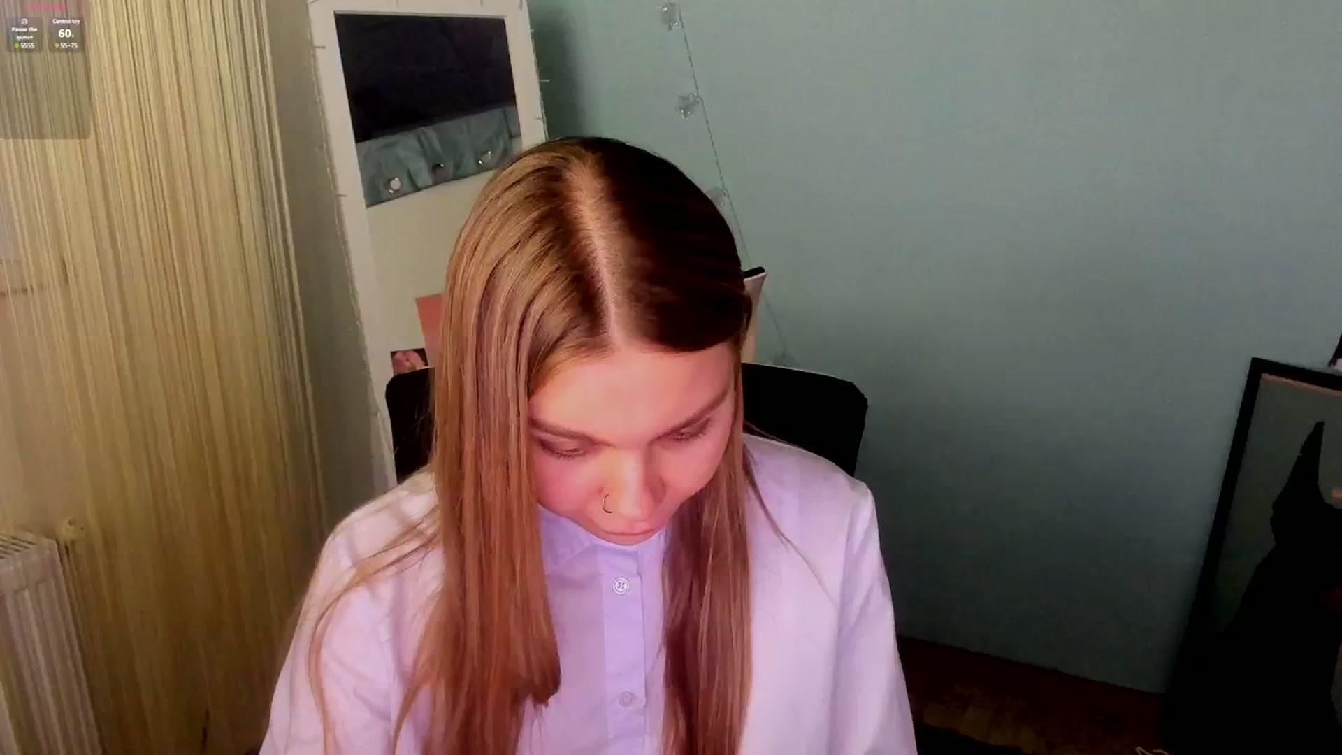Gallery image thumbnail from Valery_Lovee's myfreecams stream on, 01/17/2025, 12:36 image 2 of 20