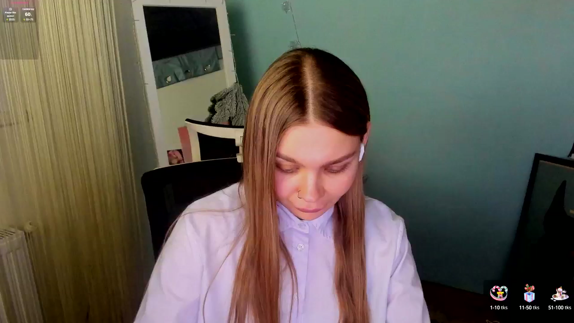 Gallery image thumbnail from Valery_Lovee's myfreecams stream on, 01/17/2025, 12:36 image 4 of 20