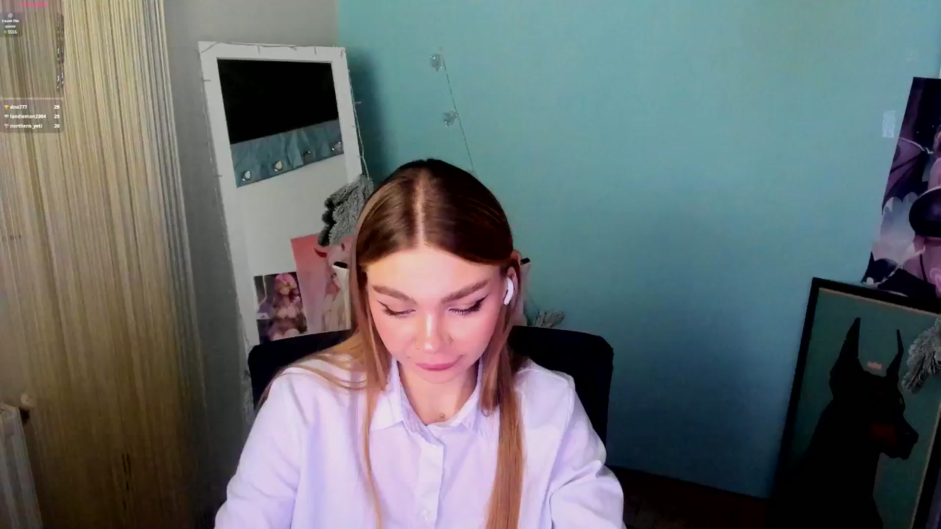 Gallery image thumbnail from Valery_Lovee's myfreecams stream on, 01/18/2025, 08:58 image 17 of 20