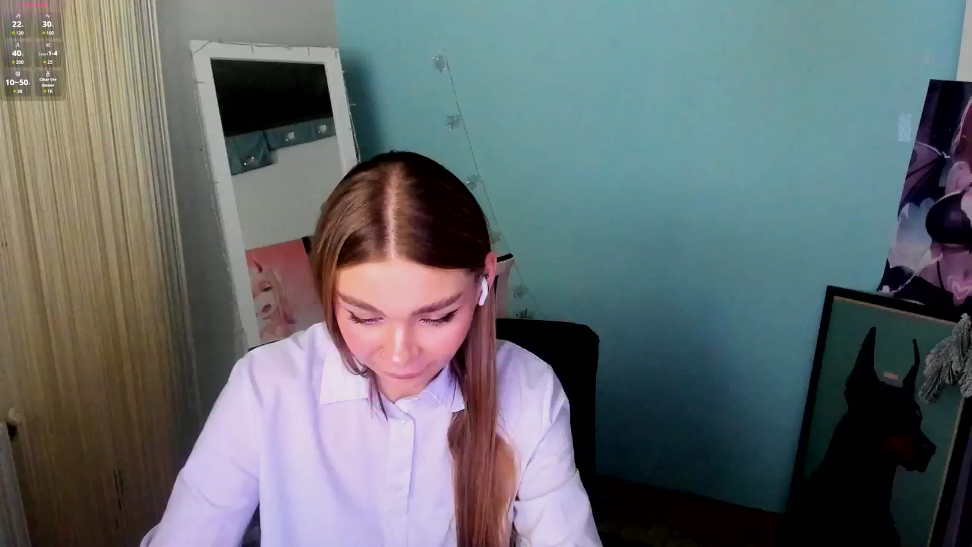 Gallery image thumbnail from Valery_Lovee's myfreecams stream on, 01/18/2025, 12:44 image 13 of 20