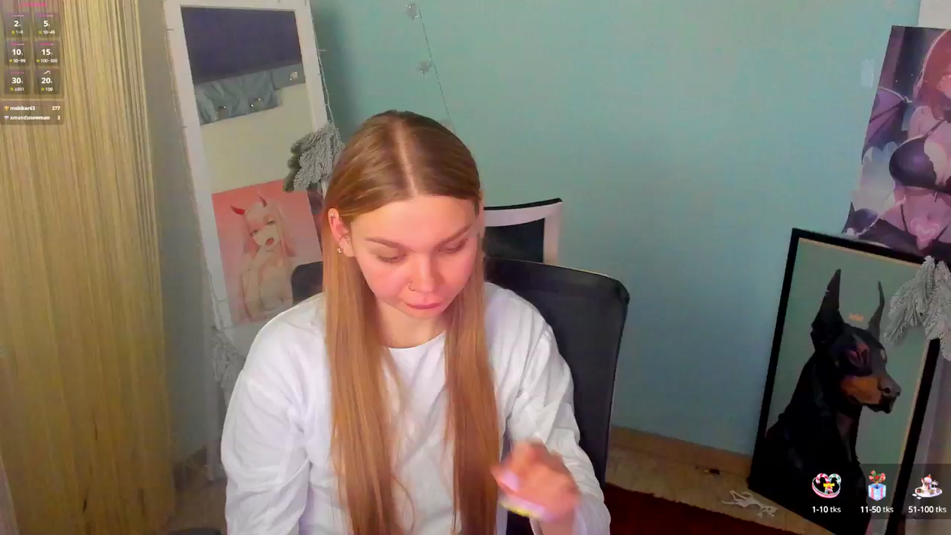 Gallery image thumbnail from Valery_Lovee's myfreecams stream on, 01/19/2025, 10:59 image 14 of 20