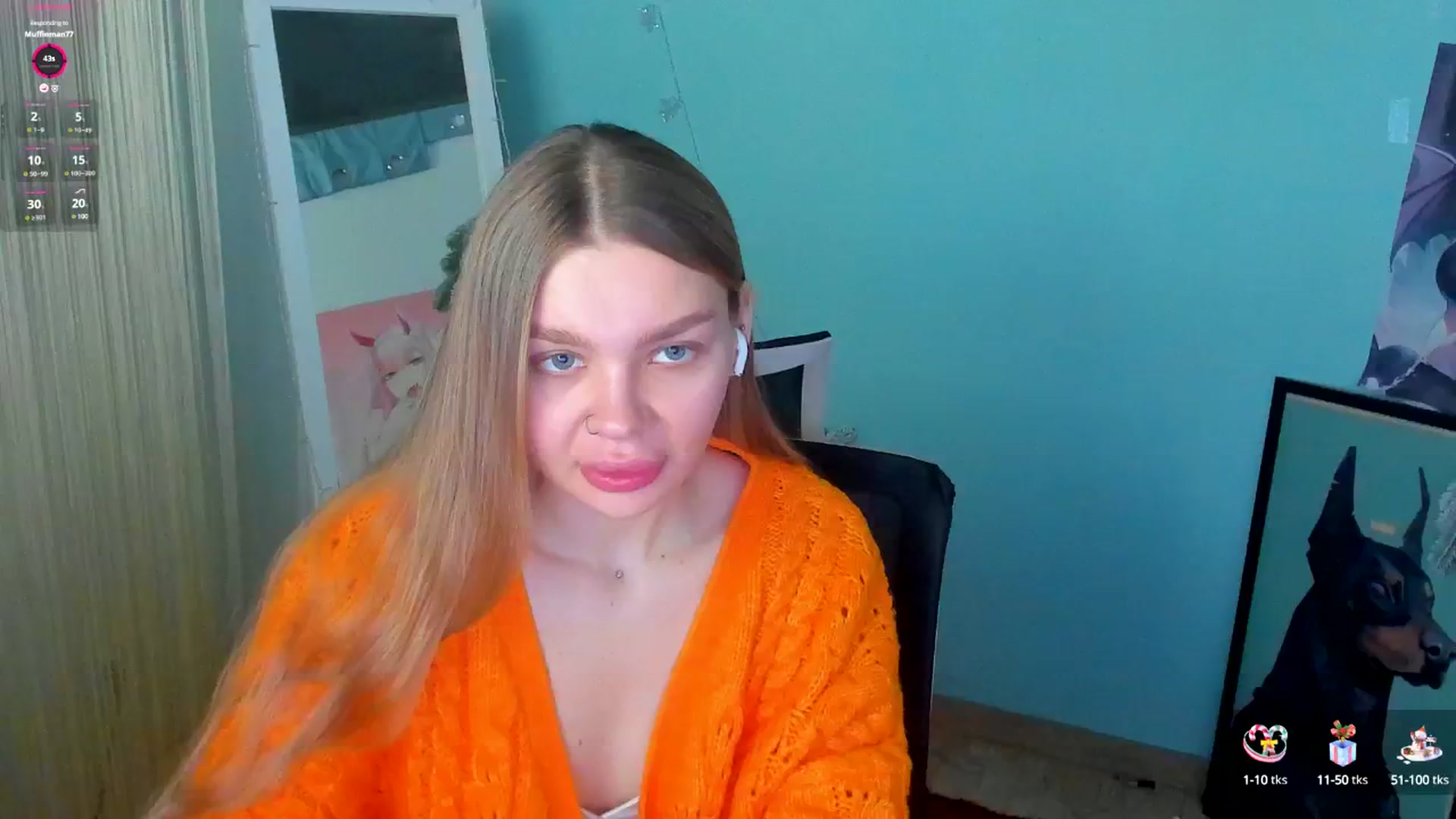 Gallery image thumbnail from Valery_Lovee's myfreecams stream on, 01/21/2025, 08:12 image 13 of 20